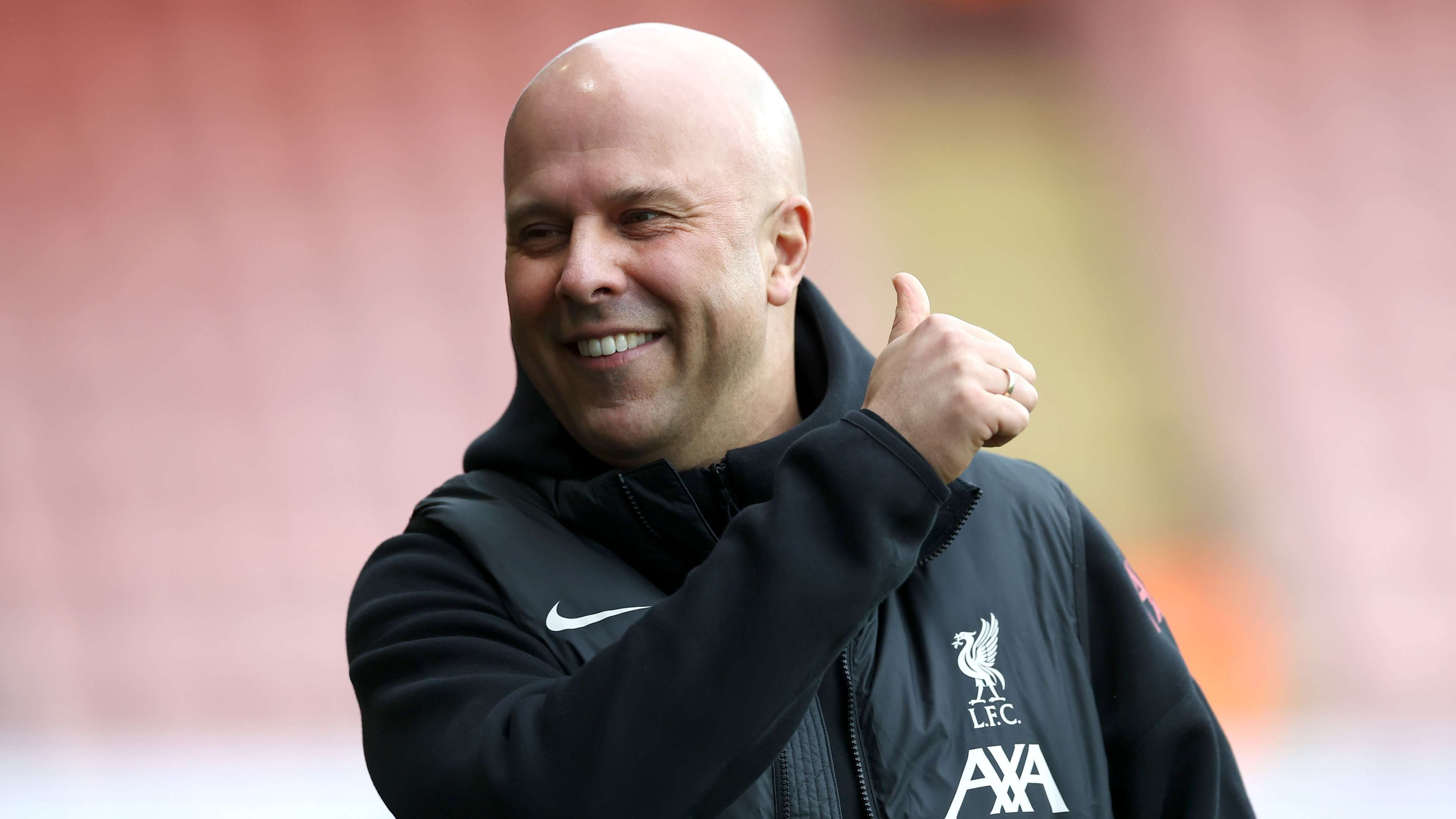 📽️ | Slot mocks Everton as Liverpool fan scores at new stadium  