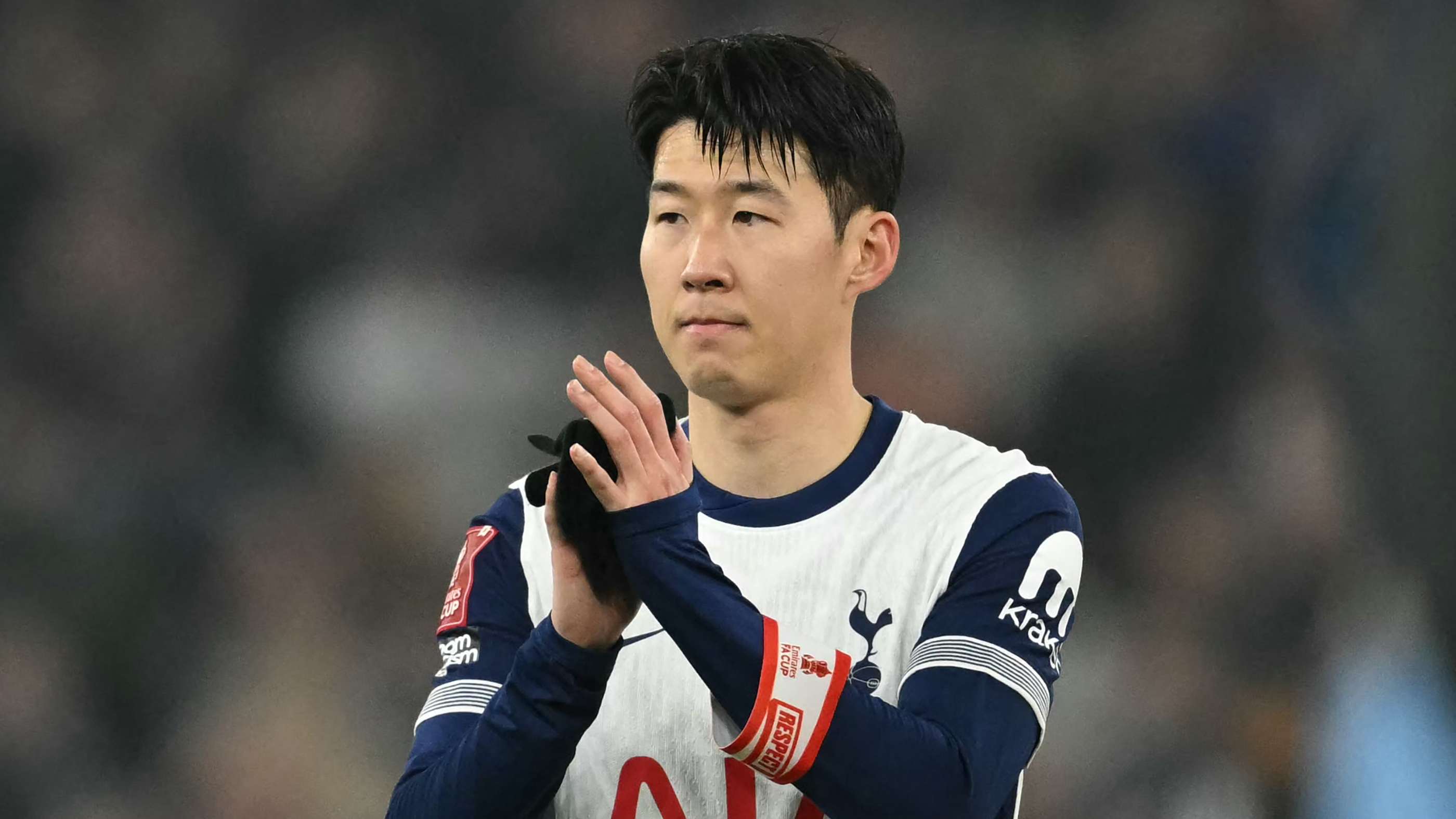 Transfers LIVE: Man Utd to 'go all out' for Son  