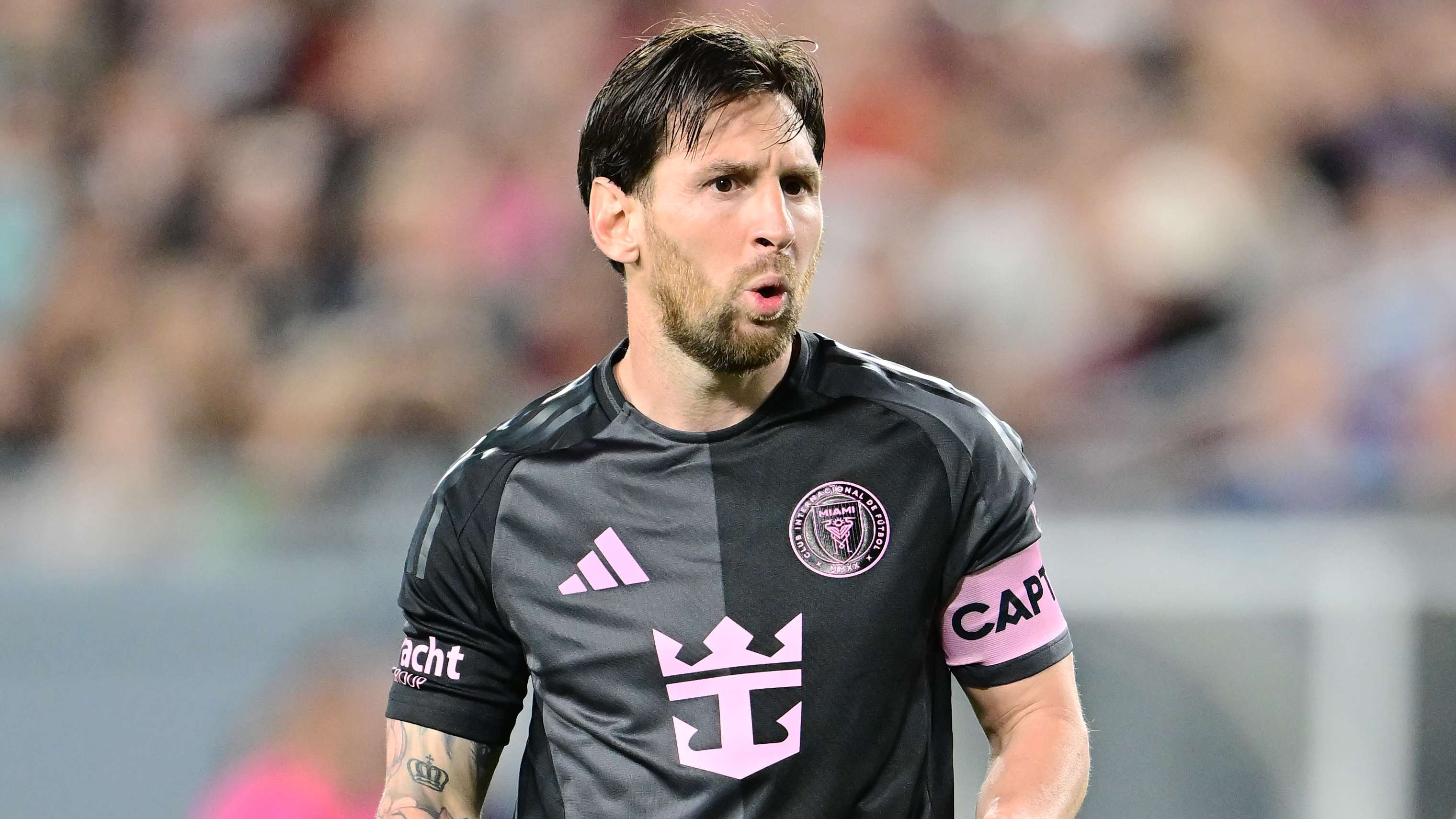 Ian Wright, Lionel Messi team up in star-studded MLS commerical  