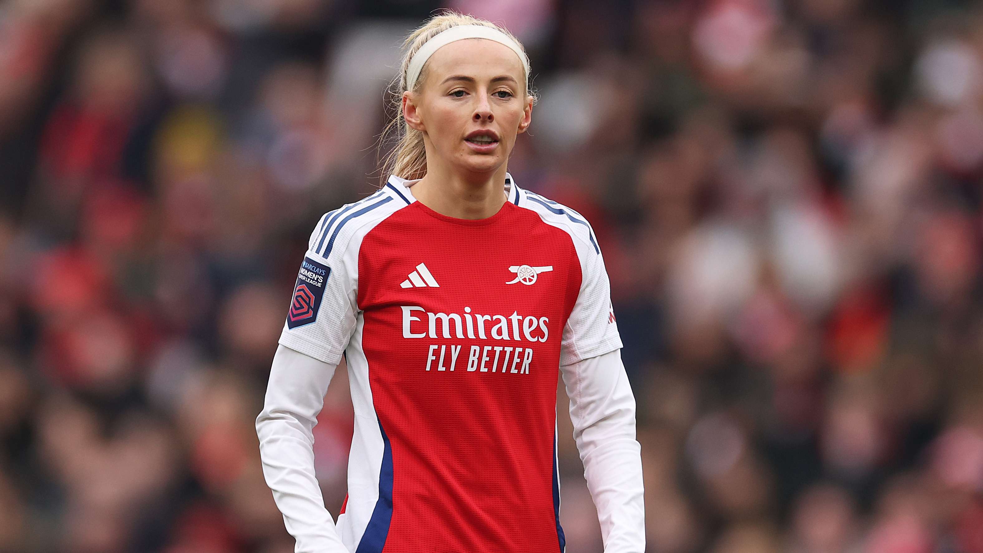 Kelly gets her Lionesses call-up as more injuries hit England  