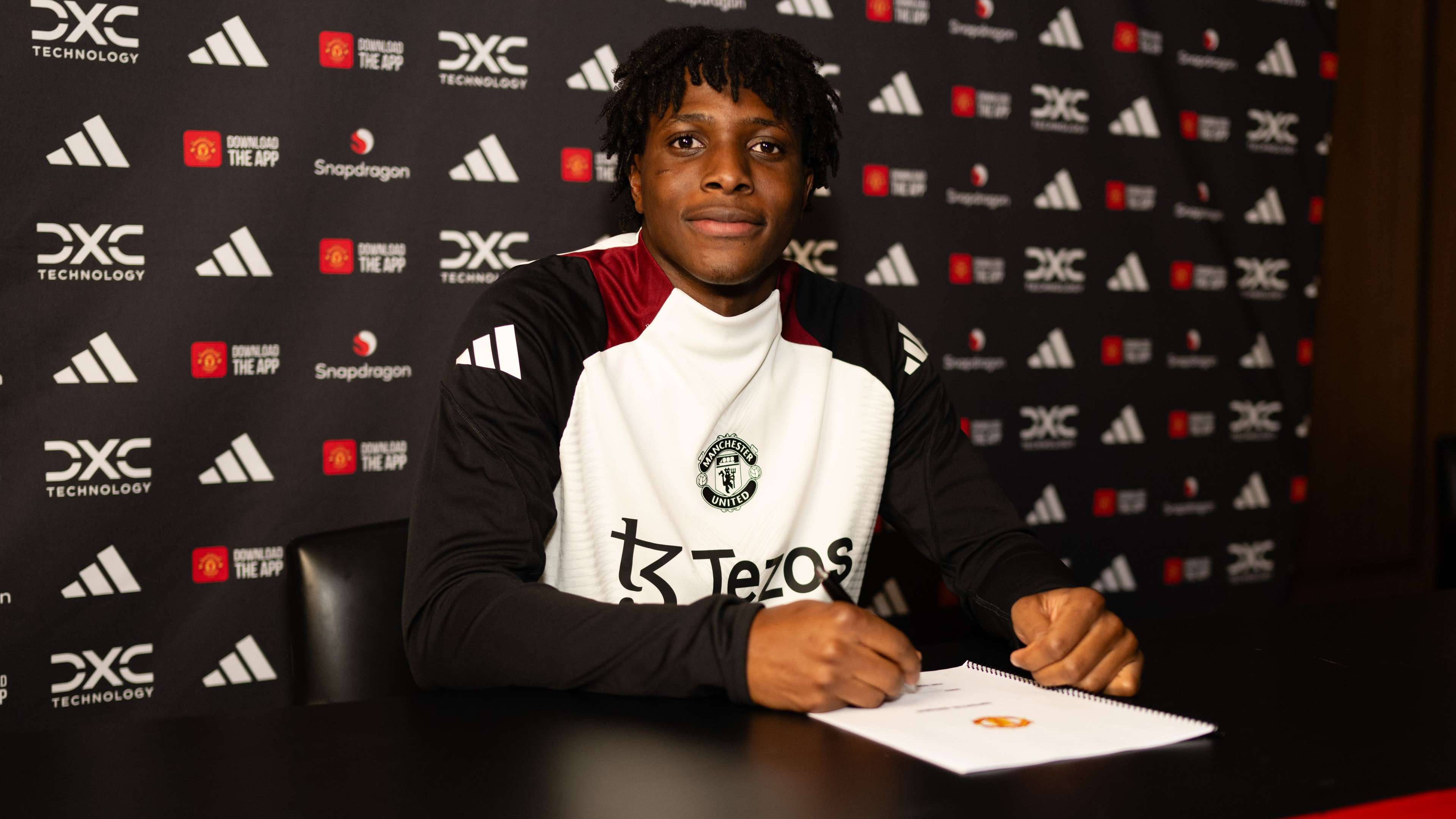 Man Utd seal £25m Dorgu deal amid wing-back's Amorim wish  