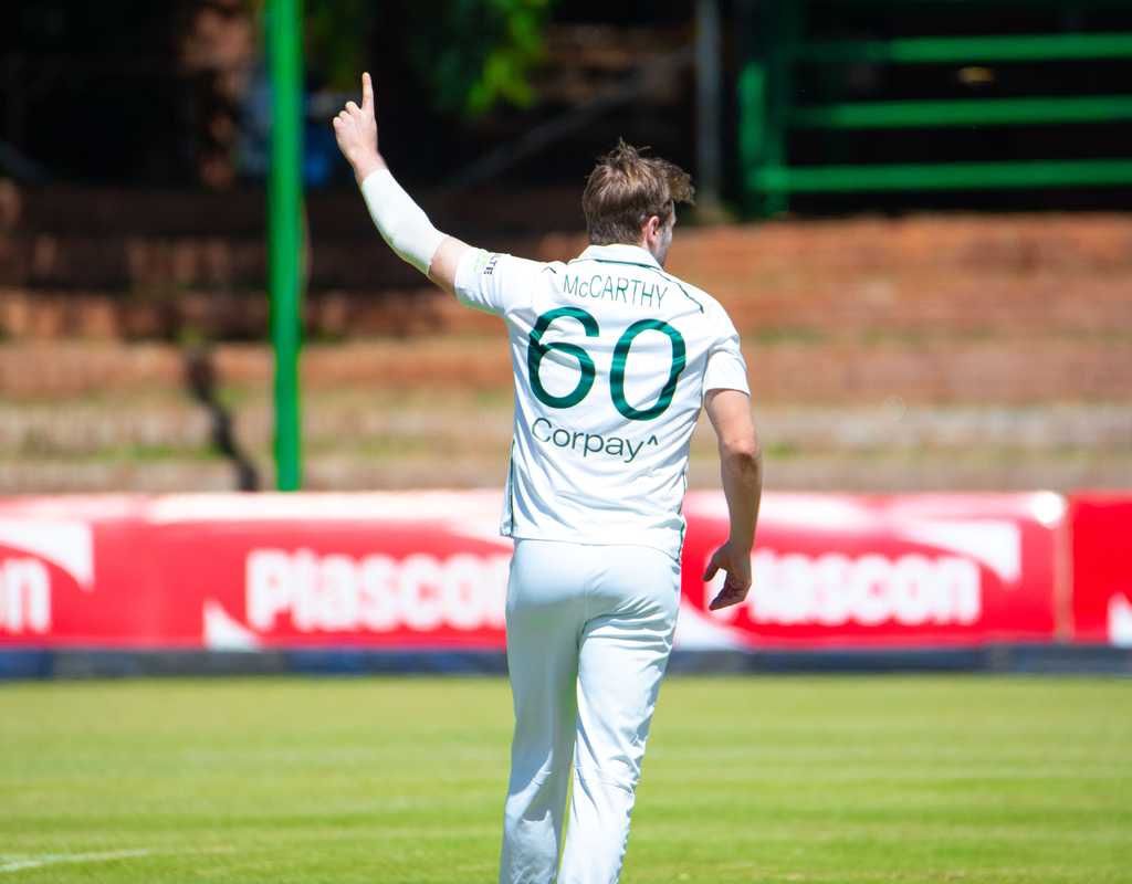 Ireland take charge after topsy-turvy day  