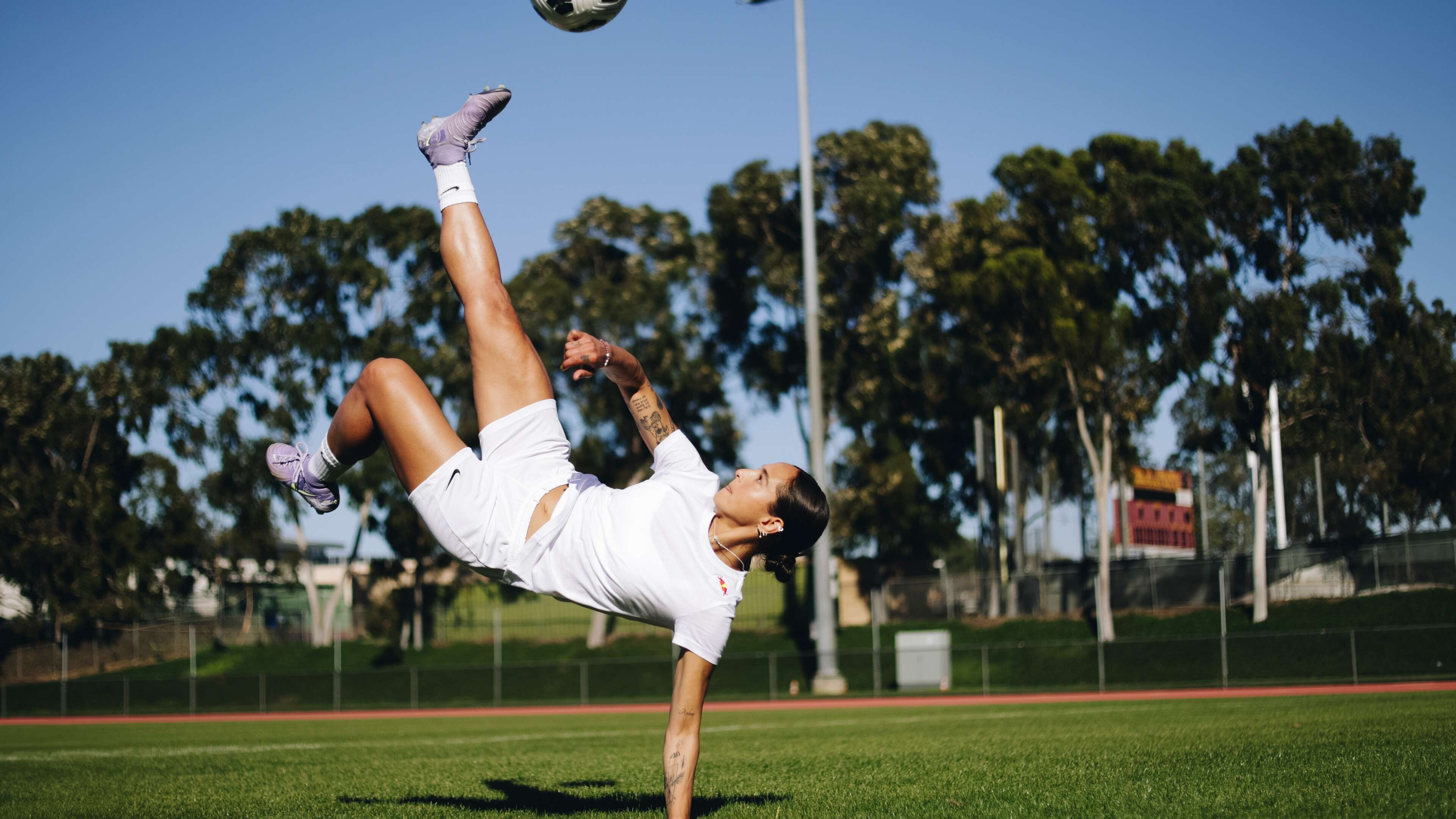 Red Bull expands NWSL presence, signs Castellanos, Moultrie  