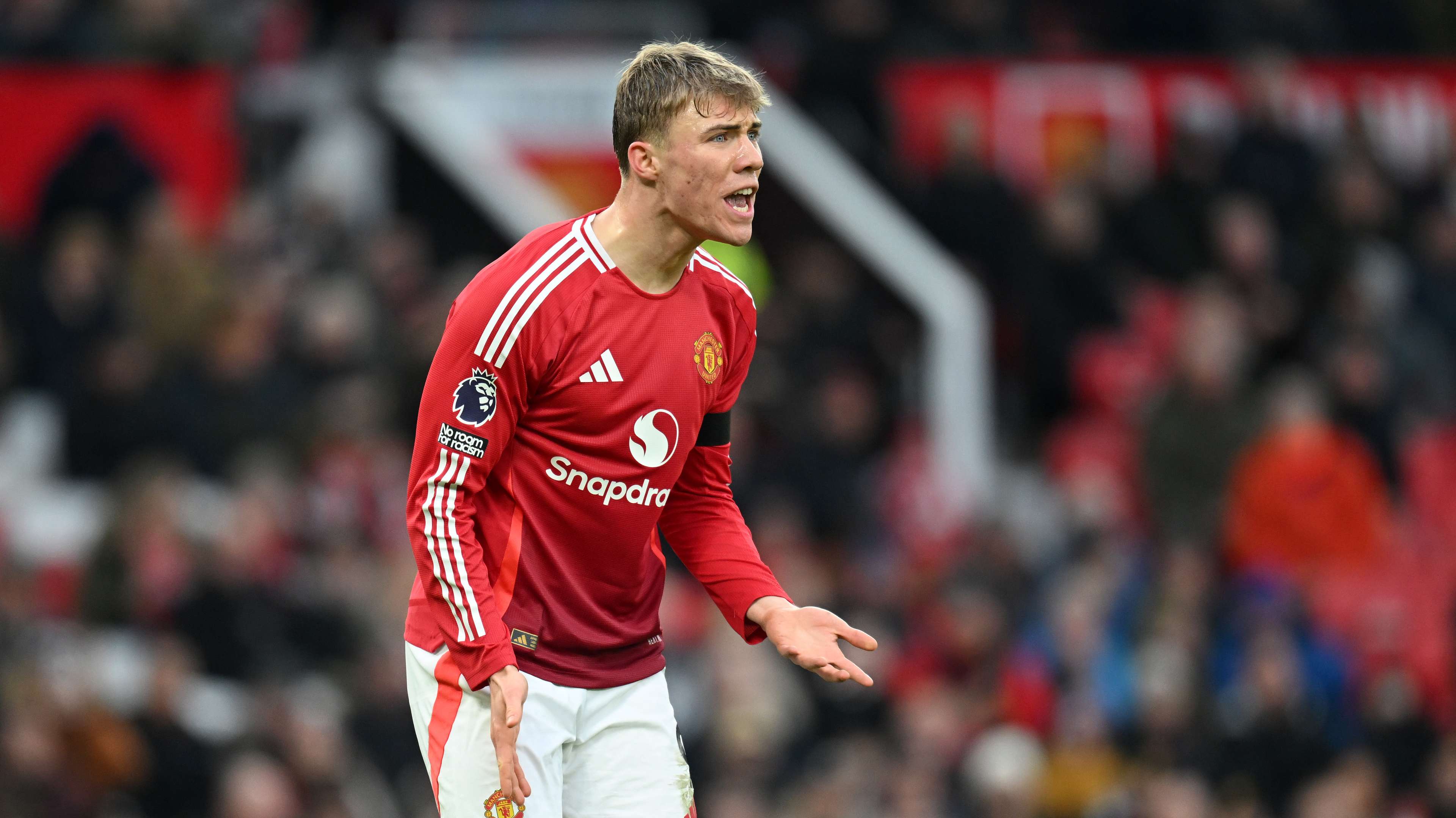 Less shots than Casemiro & Van Dijk: Hojlund's struggles laid bare  