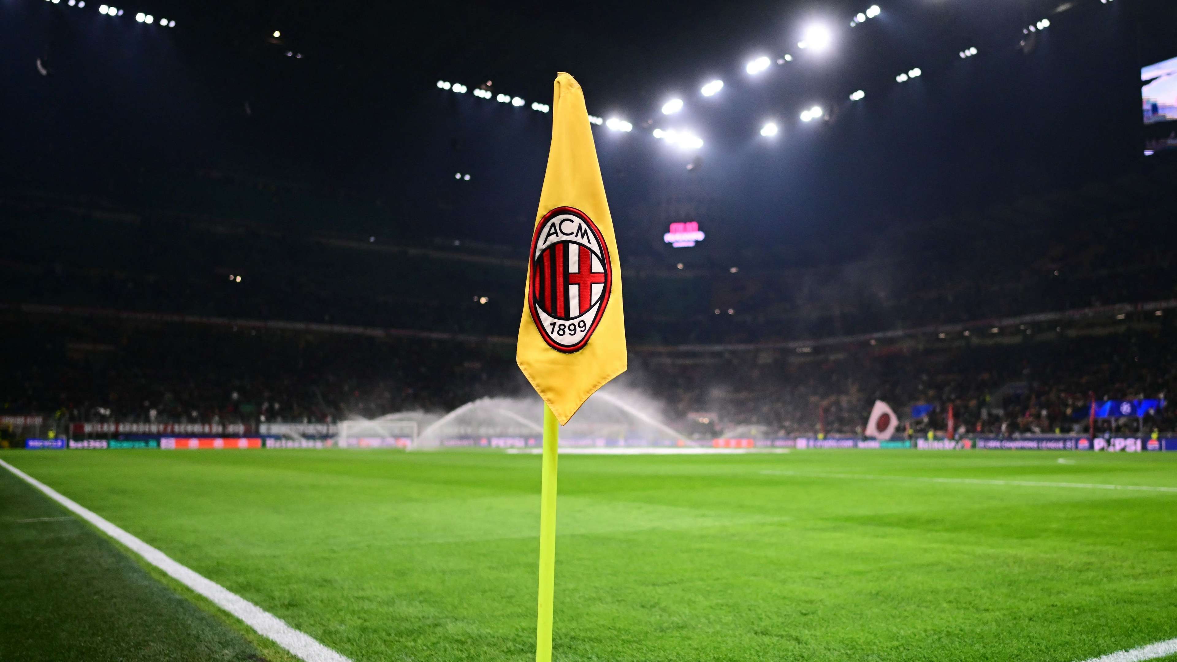 AC Milan reportedly sign USYNT defender Astin Mbaye   AC Milan reportedly sign USYNT defender Astin Mbaye
