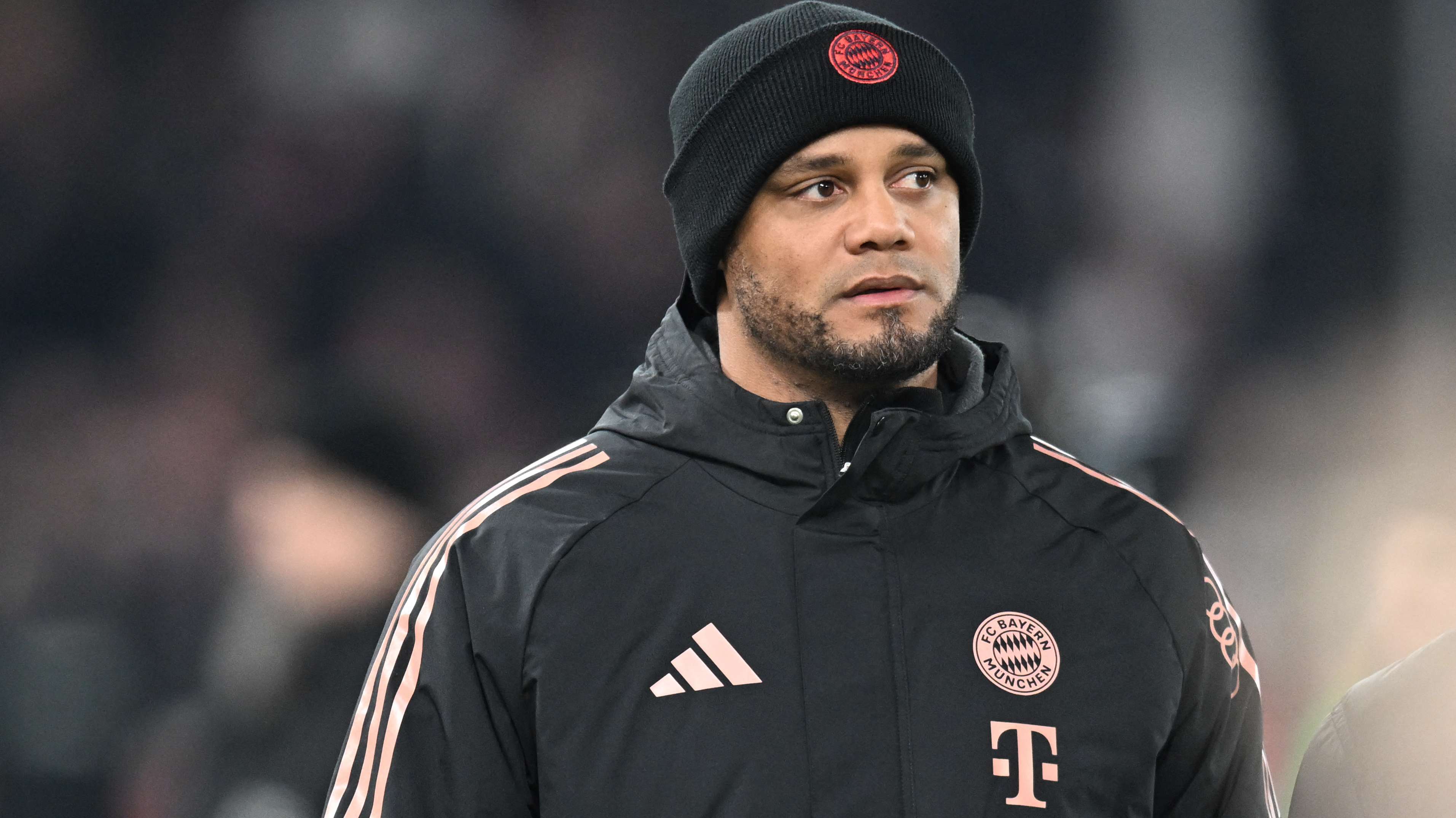 Kompany sends out brutal six-word warning to Bayern stars  