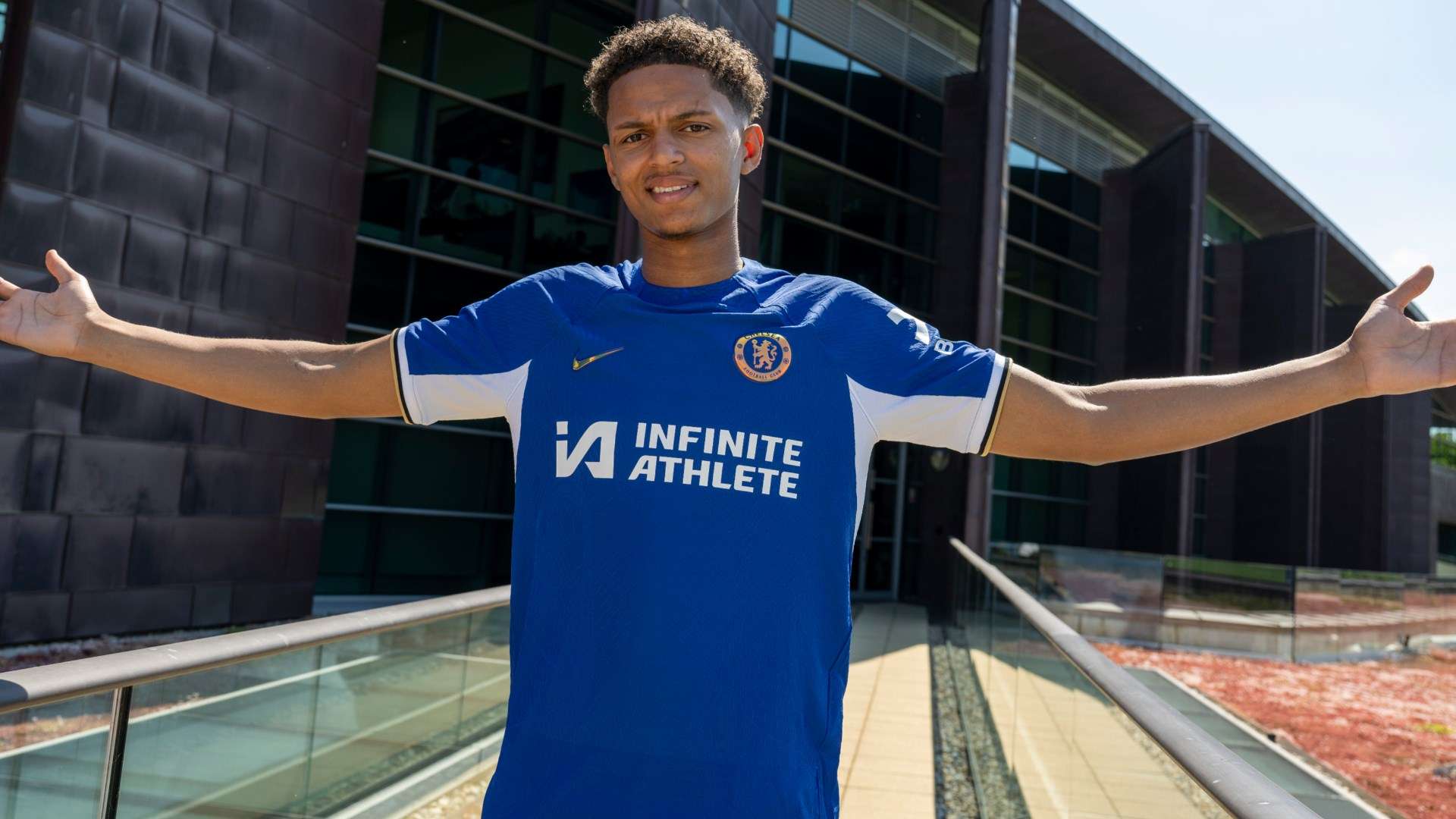 Another Chelsea mistake?! Forgotten £19m man ruled out for season  