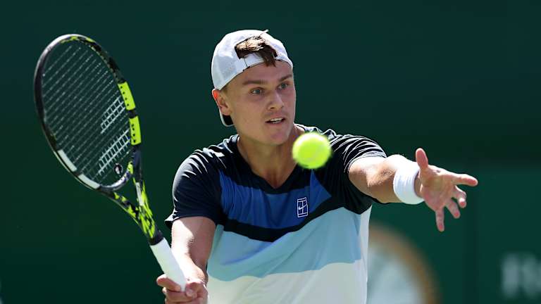 Alexander Bublik, Corentin Moutet separated by umpire after contentious Phoenix Challenger match  