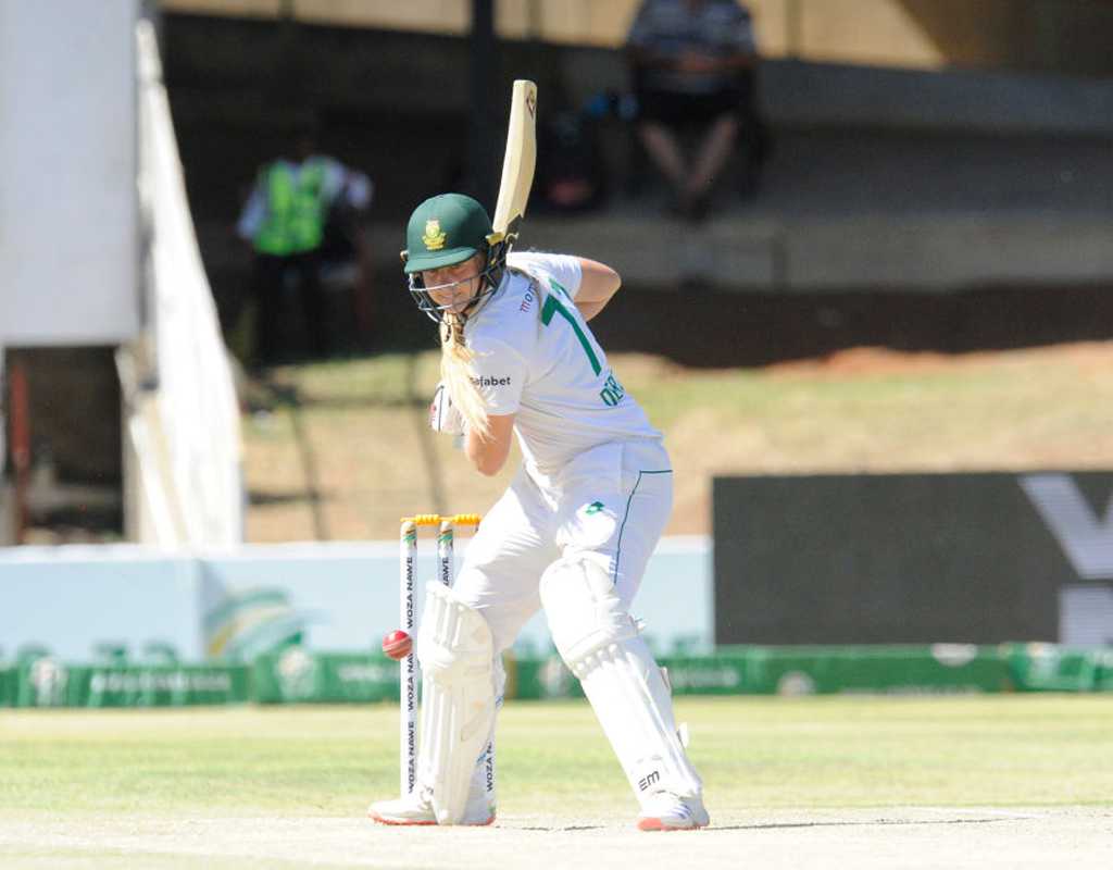 CSA hand maiden central contract to all-rounder Annerie Dercksen  