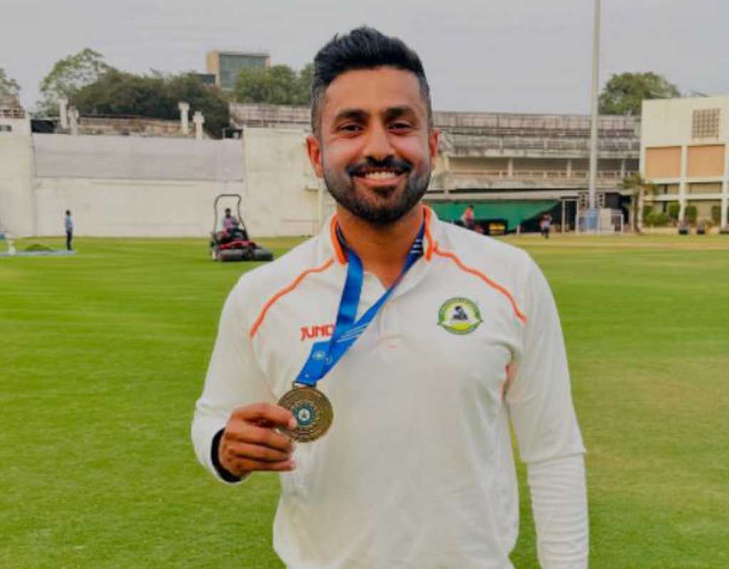 I do have aspirations of playing the next level - Karun Nair  