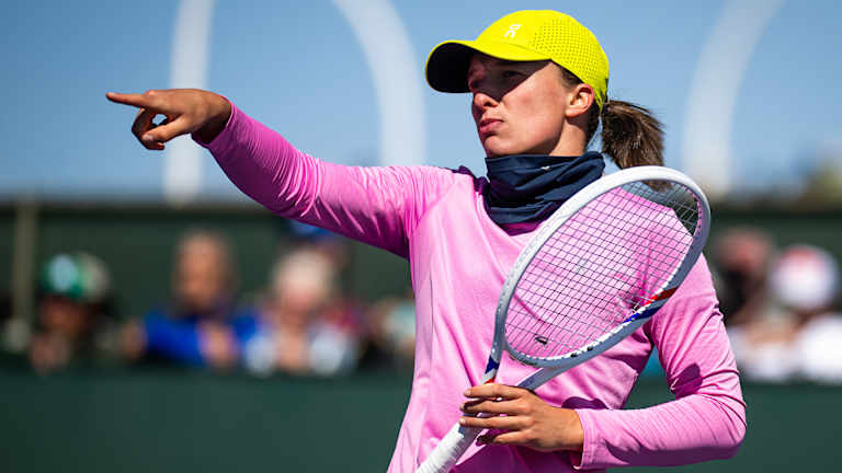 After watching Warriors, Iga Swiatek says Steph Curry has her respect   After watching Warriors, Iga Swiatek says Steph Curry has her respect