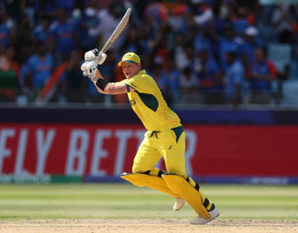 Australia post 264 to leave semifinal evenly poised  