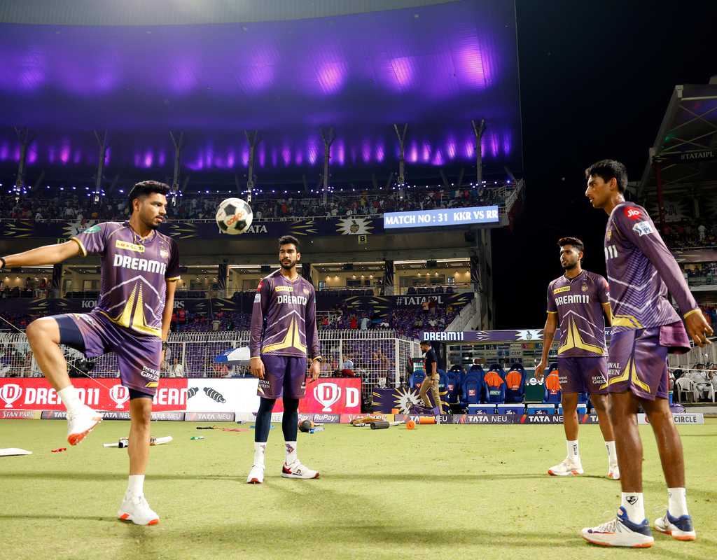 New IPL rules: No family members in dressing rooms; travel by team bus a must  