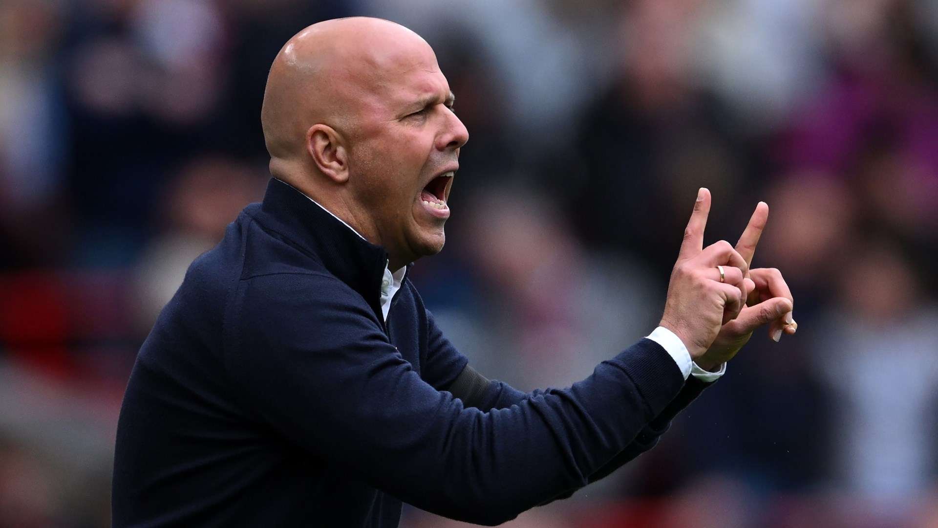 Slot 'doesn't trust' Liverpool squad amid transfer warning  