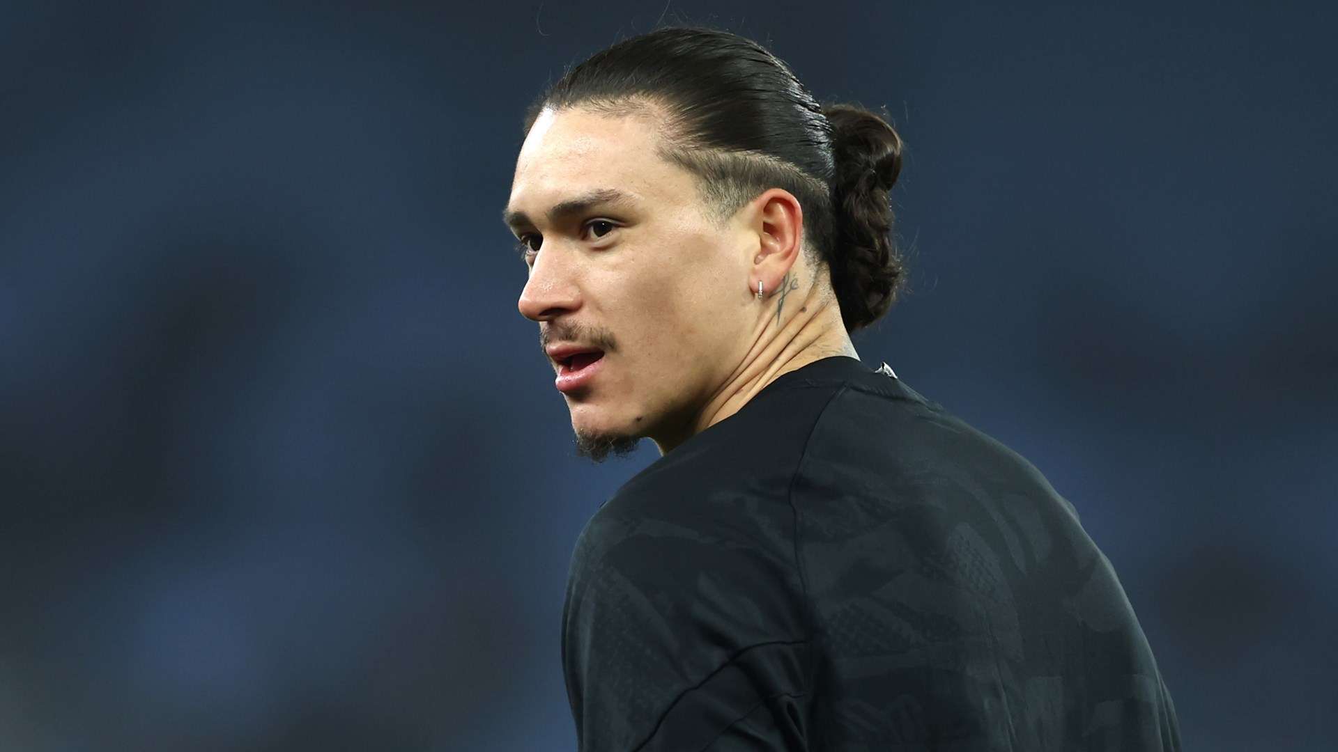 'Clown' Nunez destroyed by Liverpool fans over alleged deleted tweet  