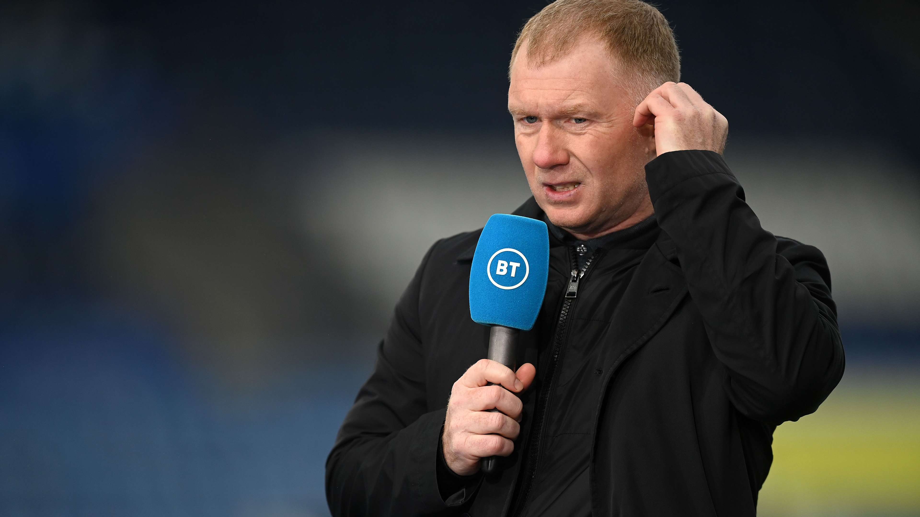 Scholes names the two key stars he expects Man Utd to sell  
