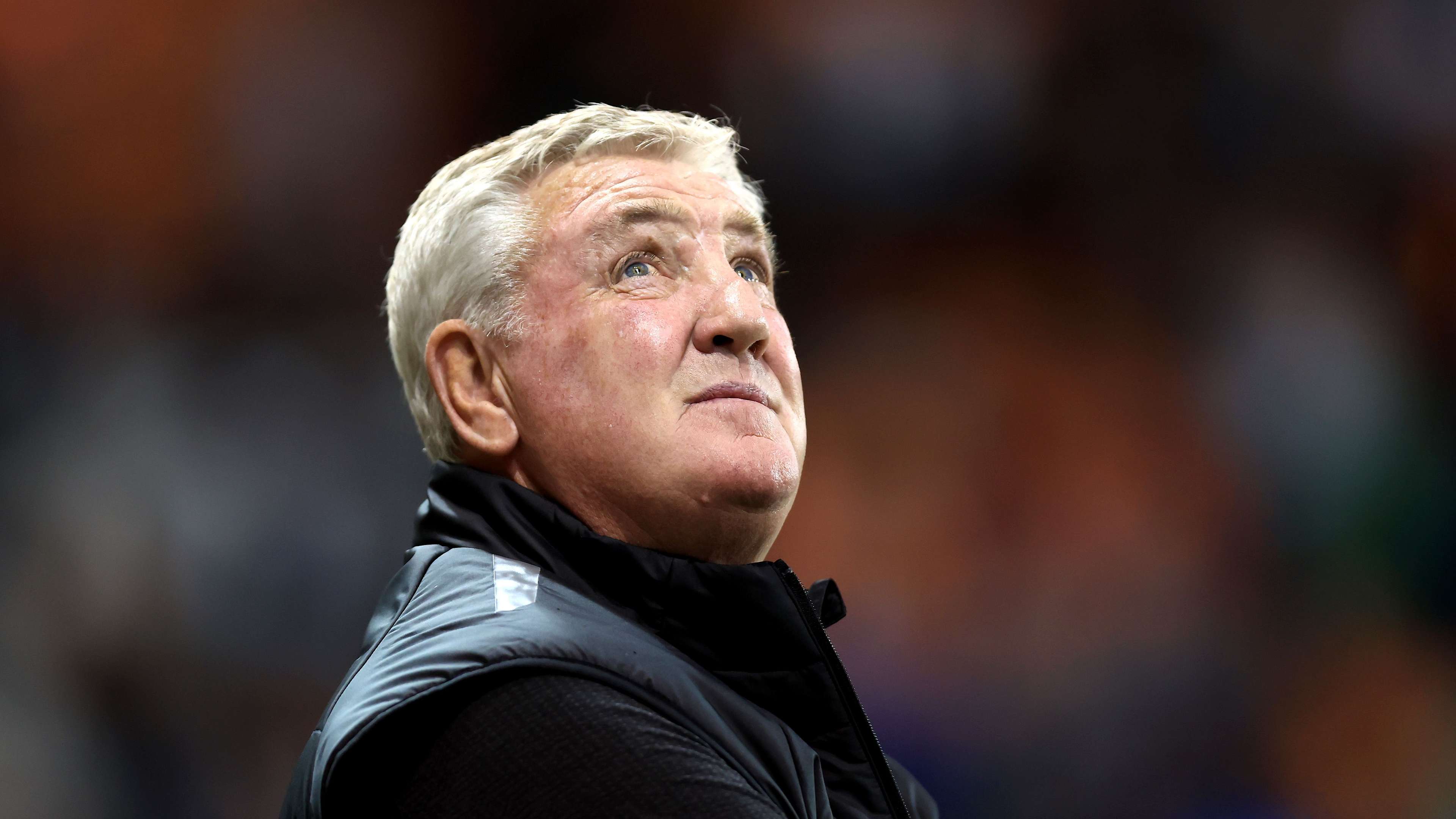 Carroll and Schar take cheeky dig at ex-Newcastle boss Bruce  