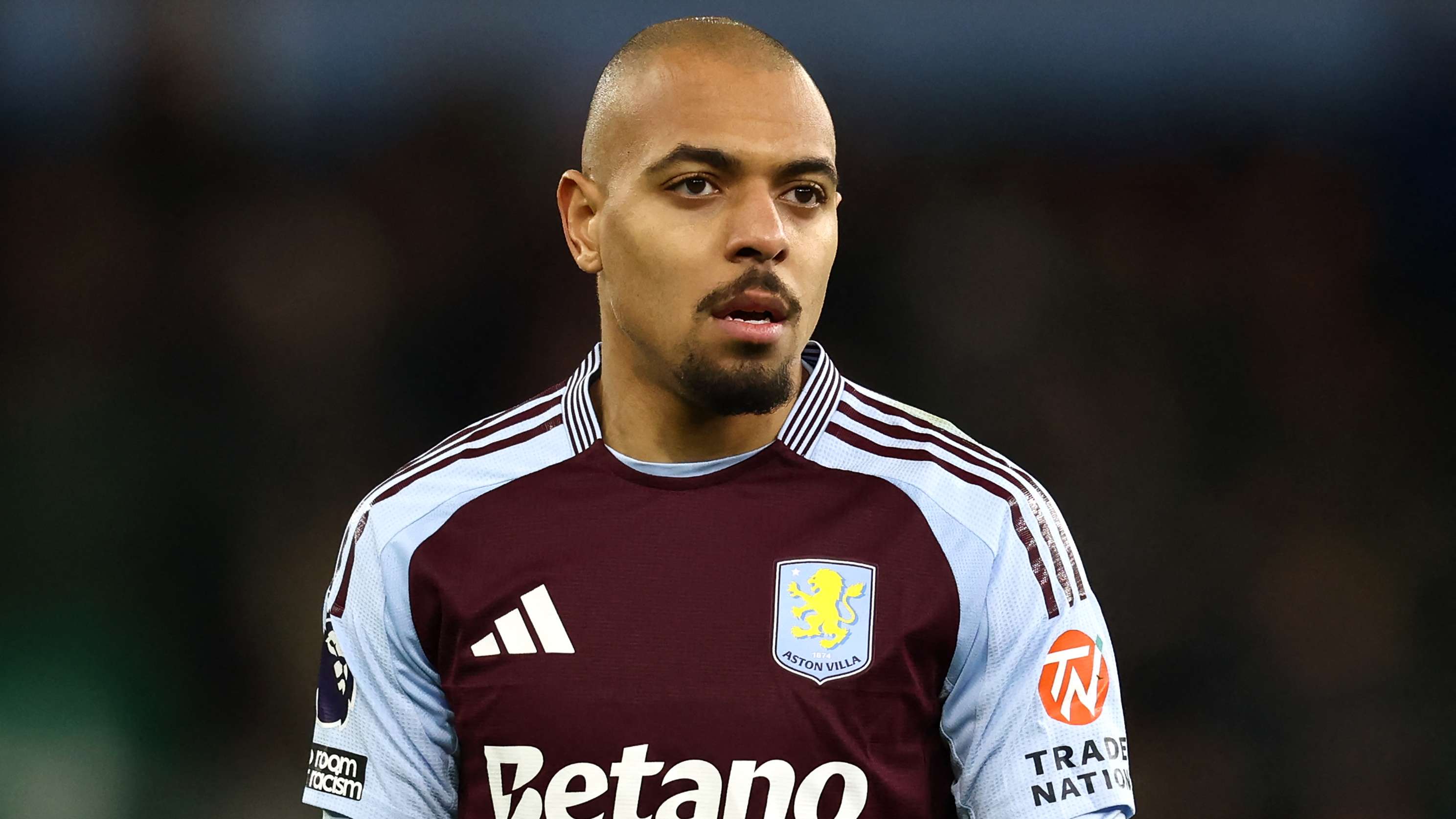 How much does Donyell Malen earn at Aston Villa?  