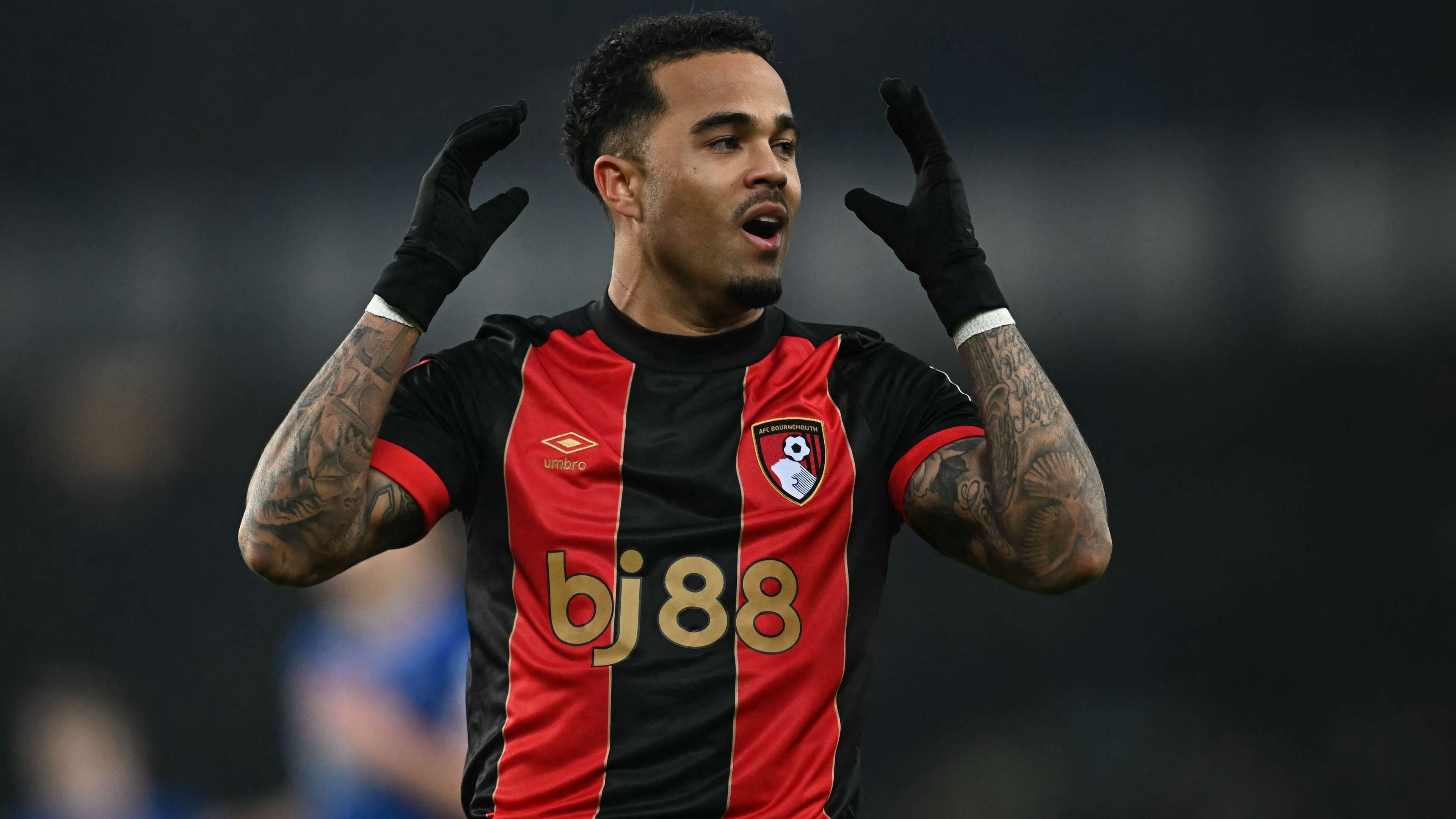 How much does Justin Kluivert earn at Bournemouth?  