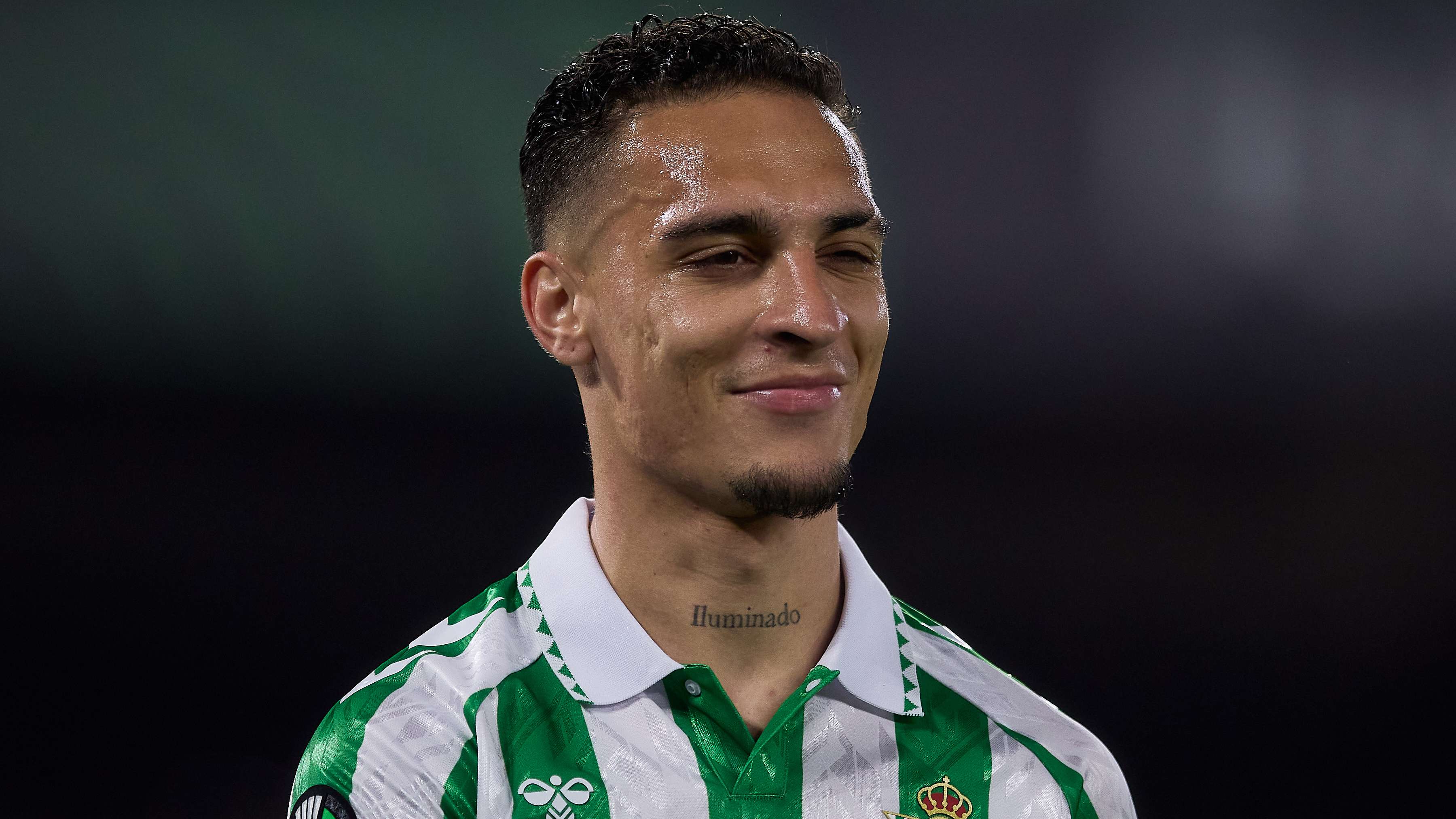 Man Utd set Antony price tag & plan to offload 10-players  