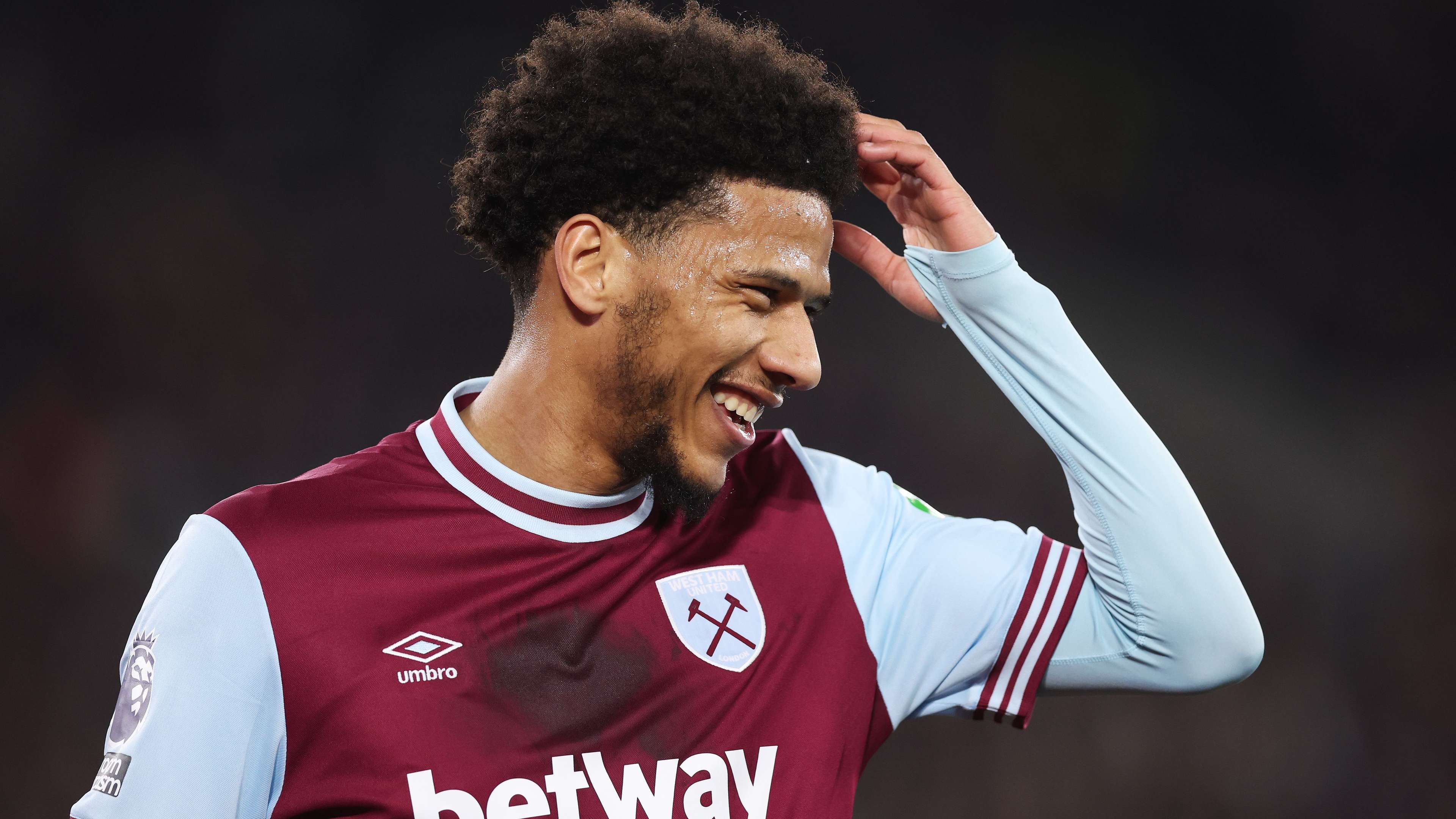 Barca receive financial boost from West Ham's survival  