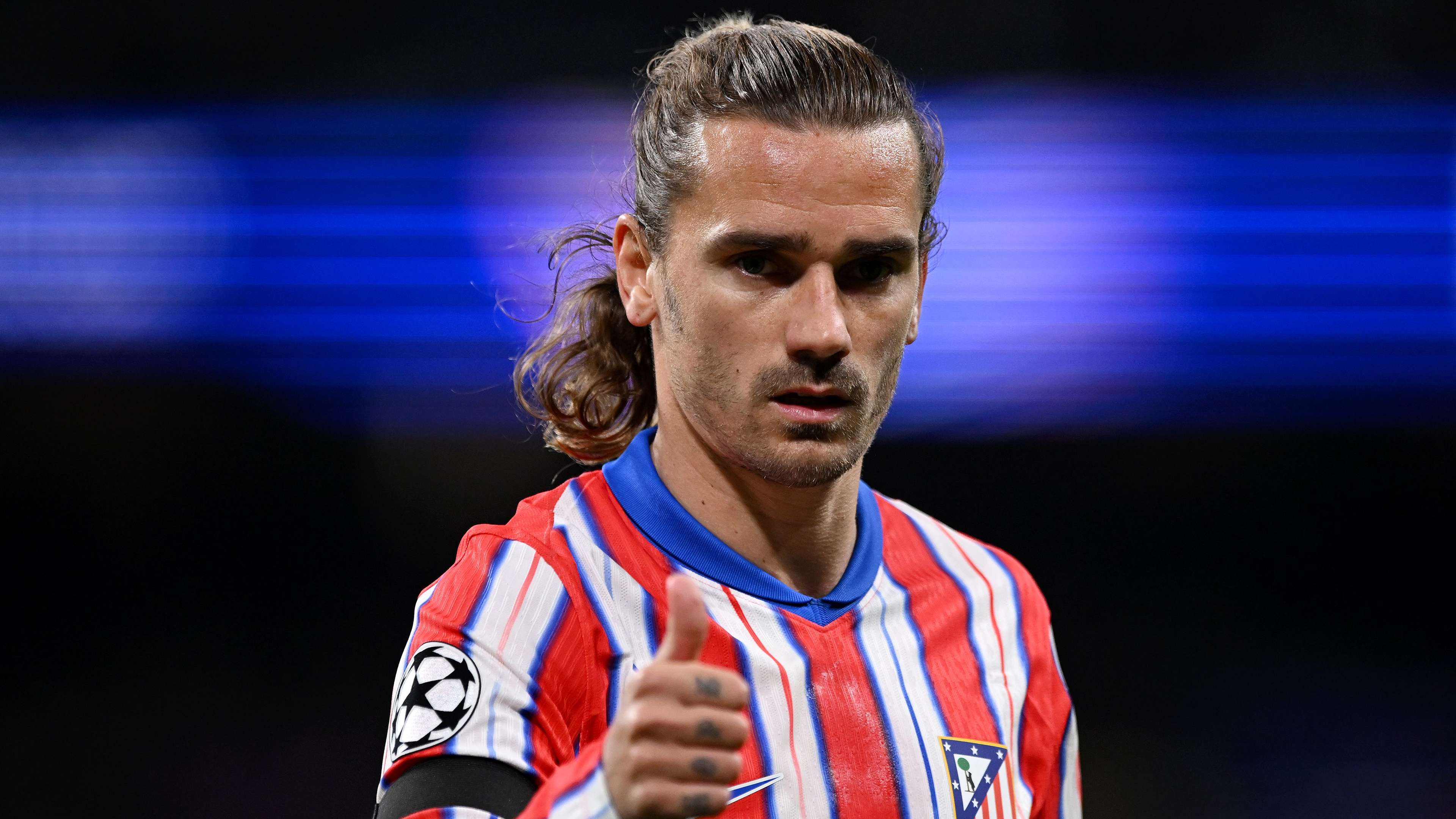 How much does Antoine Griezmann earn at Atletico Madrid?  