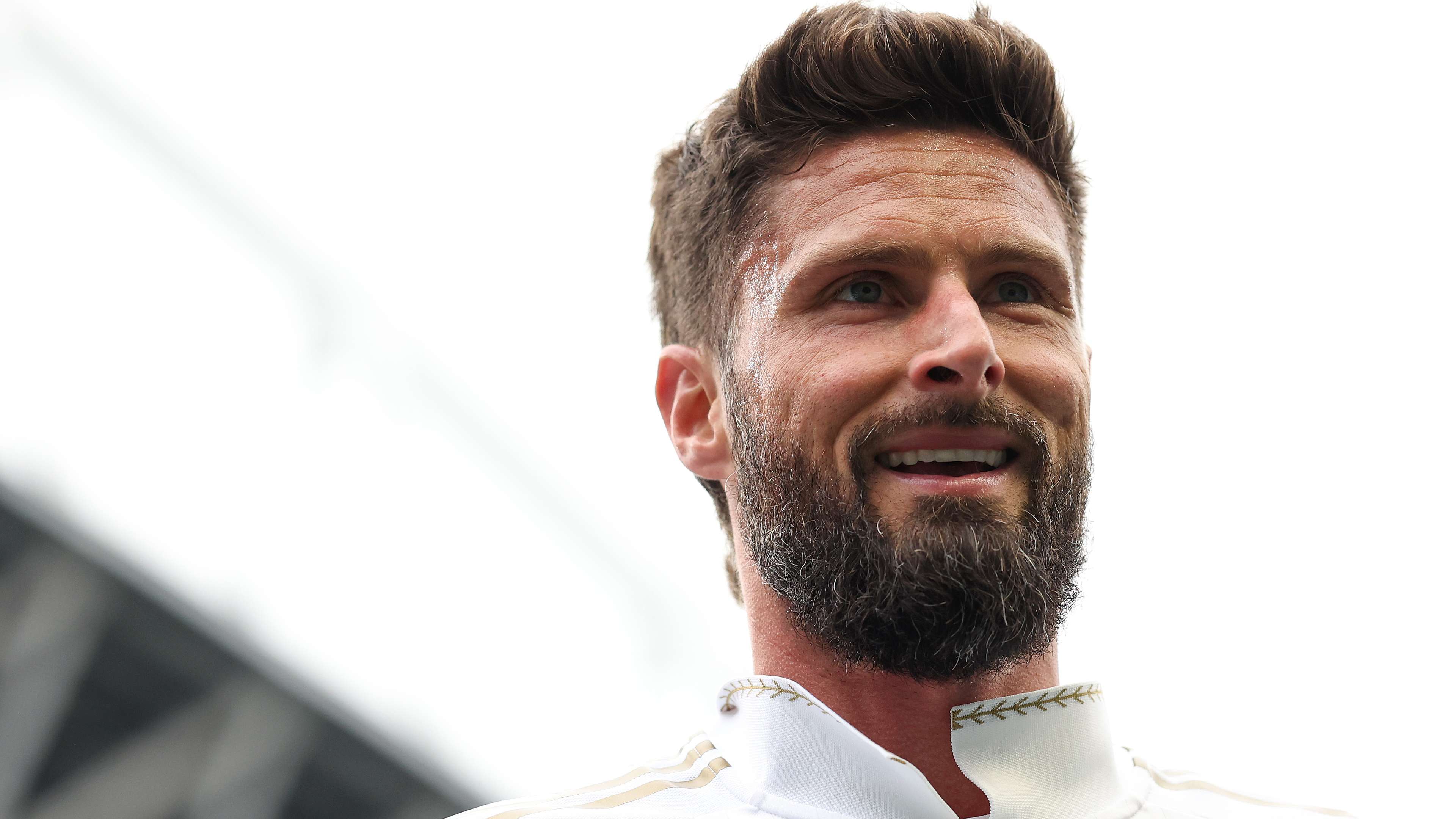 📽️ | Who knew Giroud could score free-kicks?! LAFC mount comeback   📽️ | Who knew Giroud could score free-kicks?! LAFC mount comeback