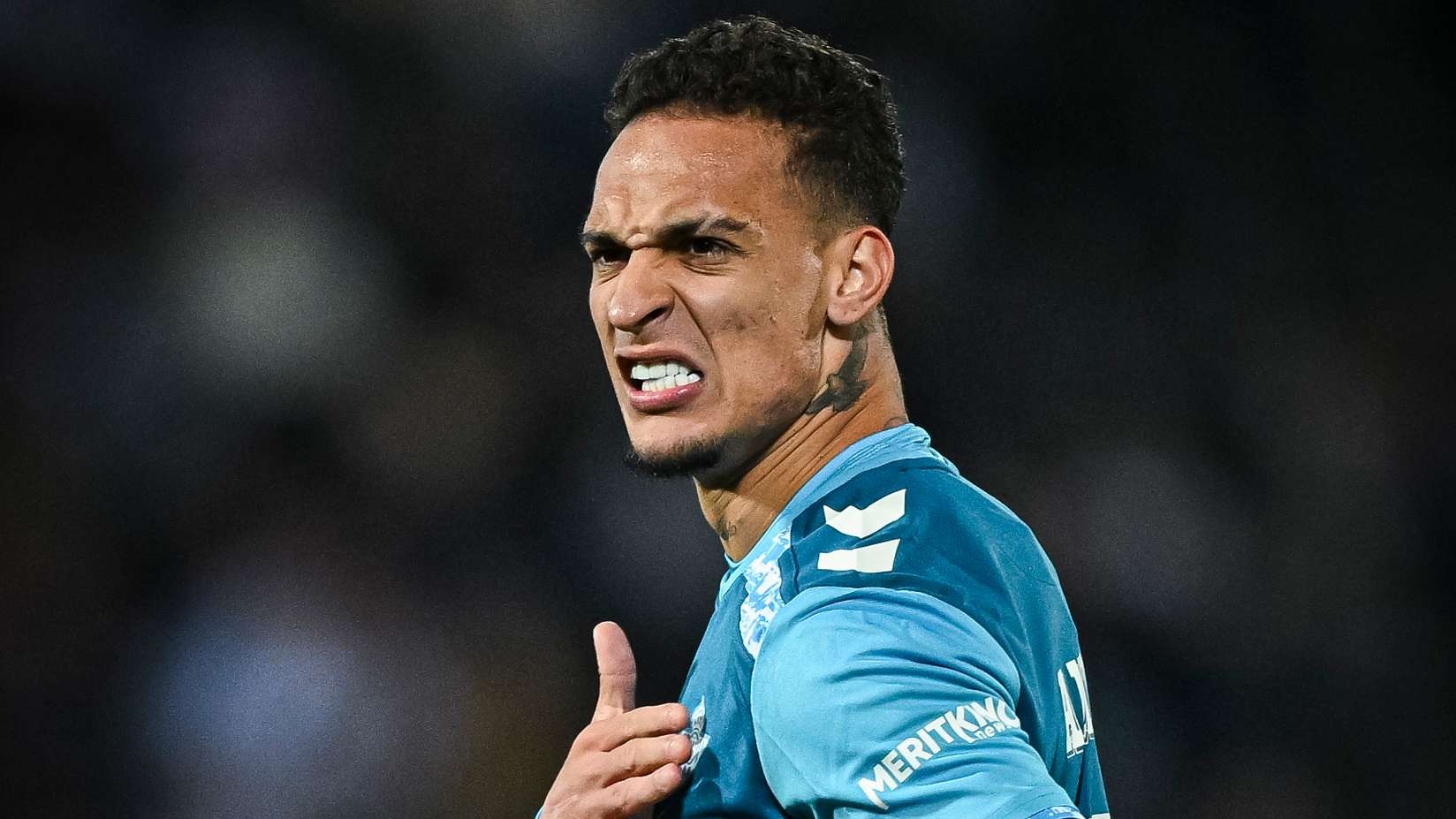 Antony labelled 'very special' and has 'matured' at Betis  