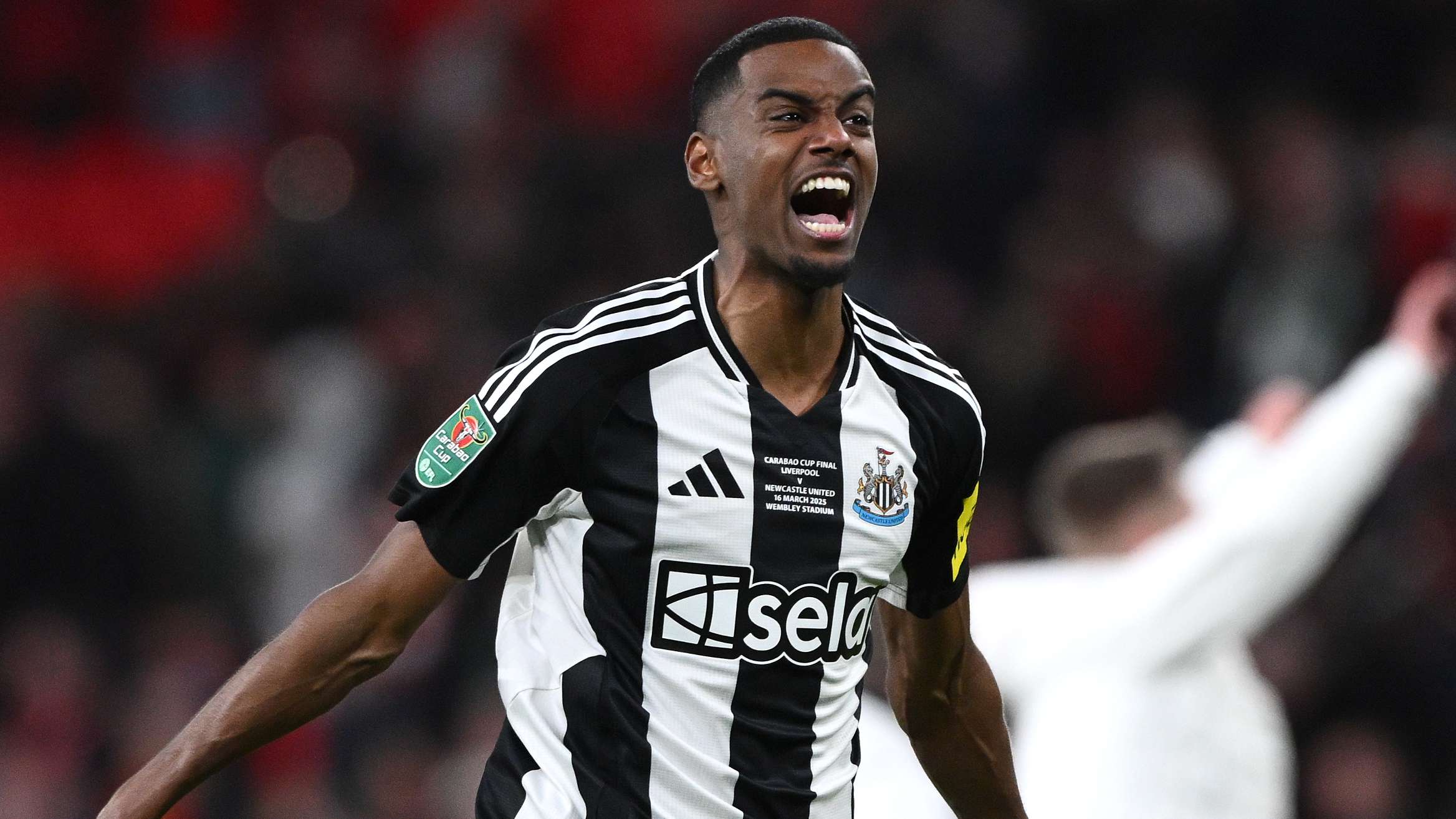 Newcastle told Isak 'belongs at a higher level' amid Arsenal talk  