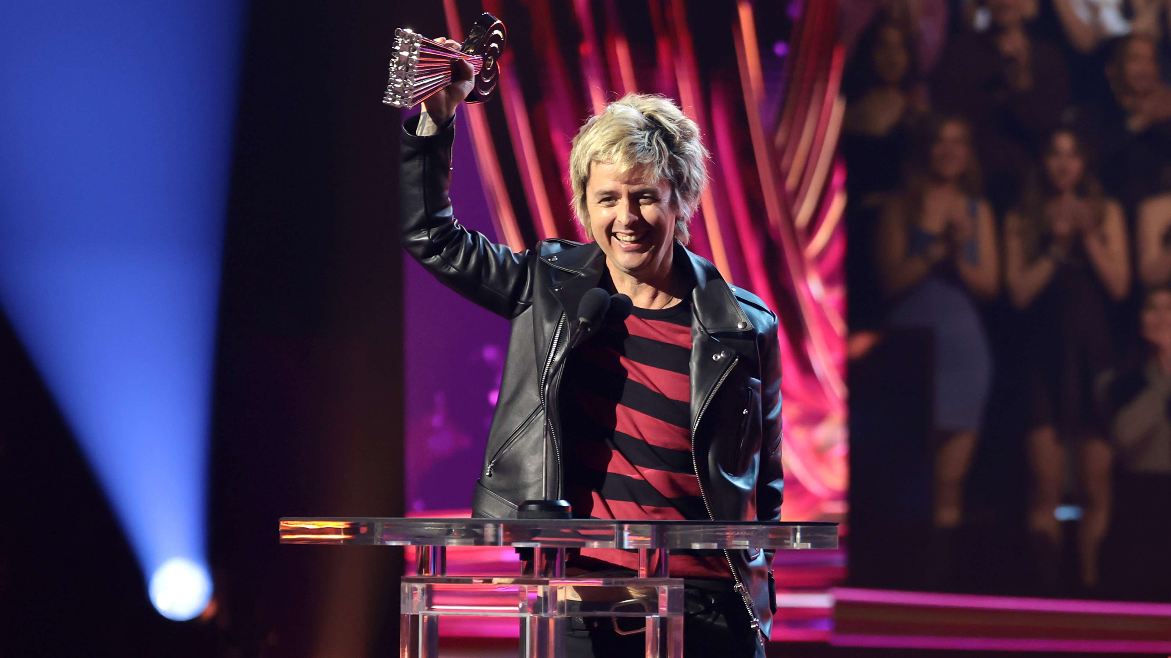 WATCH: Green Day’s Tre Cool performs at LAFC game  