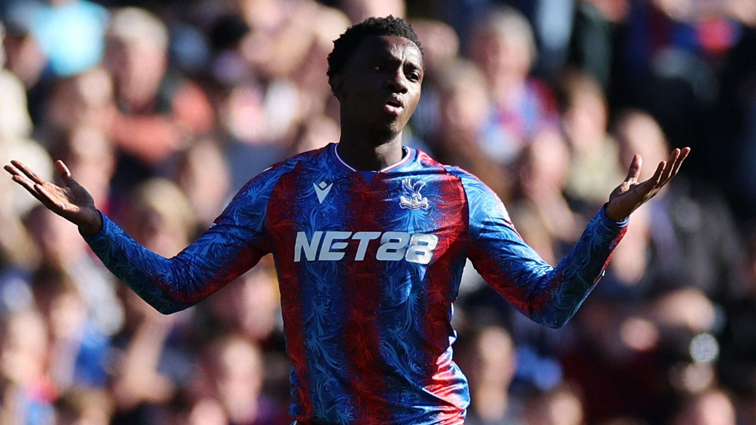 Three reds! Crystal Palace vs Brighton descends into chaos  