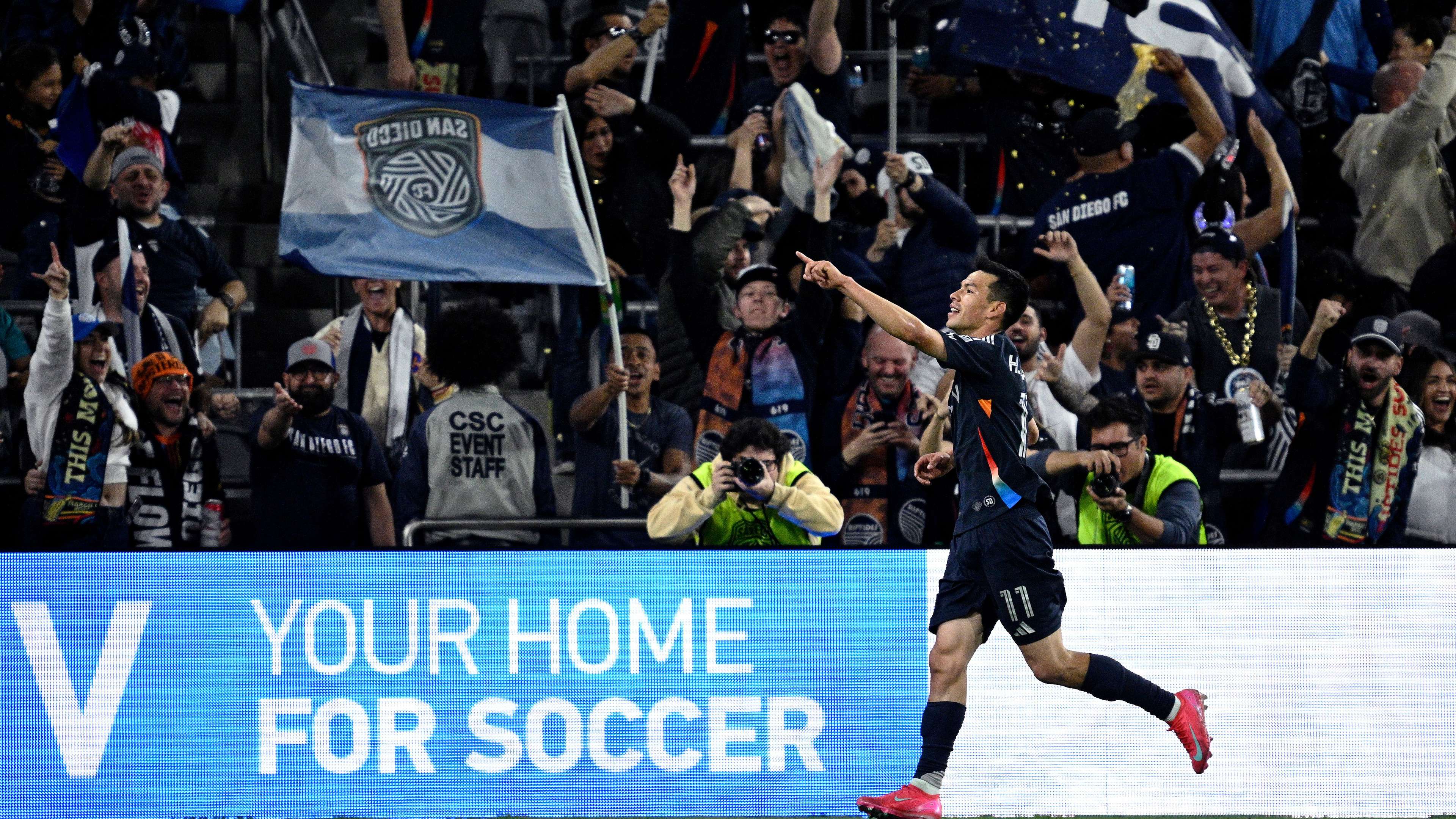 Lozano open to playing CWC with Pachuca, prioritizes Gold Cup  