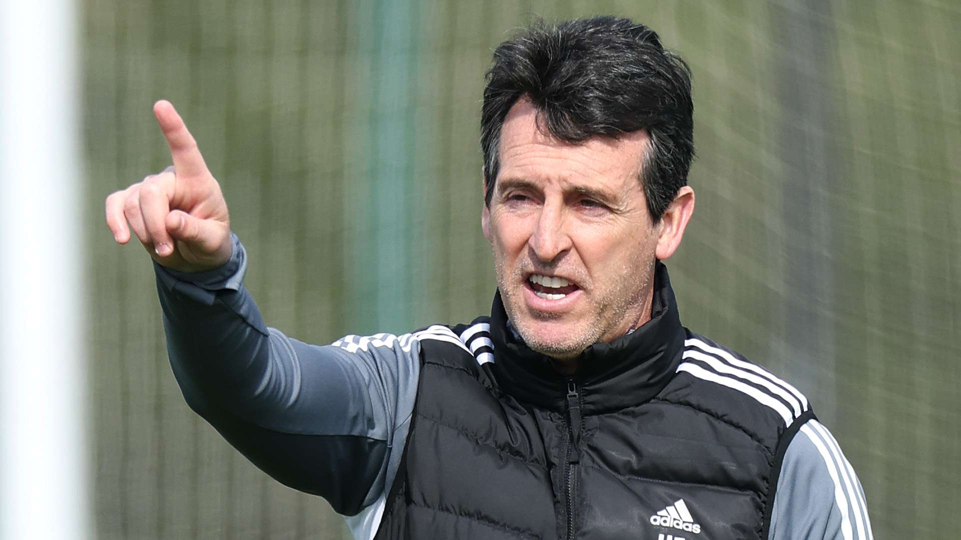 Emery hailed as a European 'great' by PSG boss Luis Enrique  