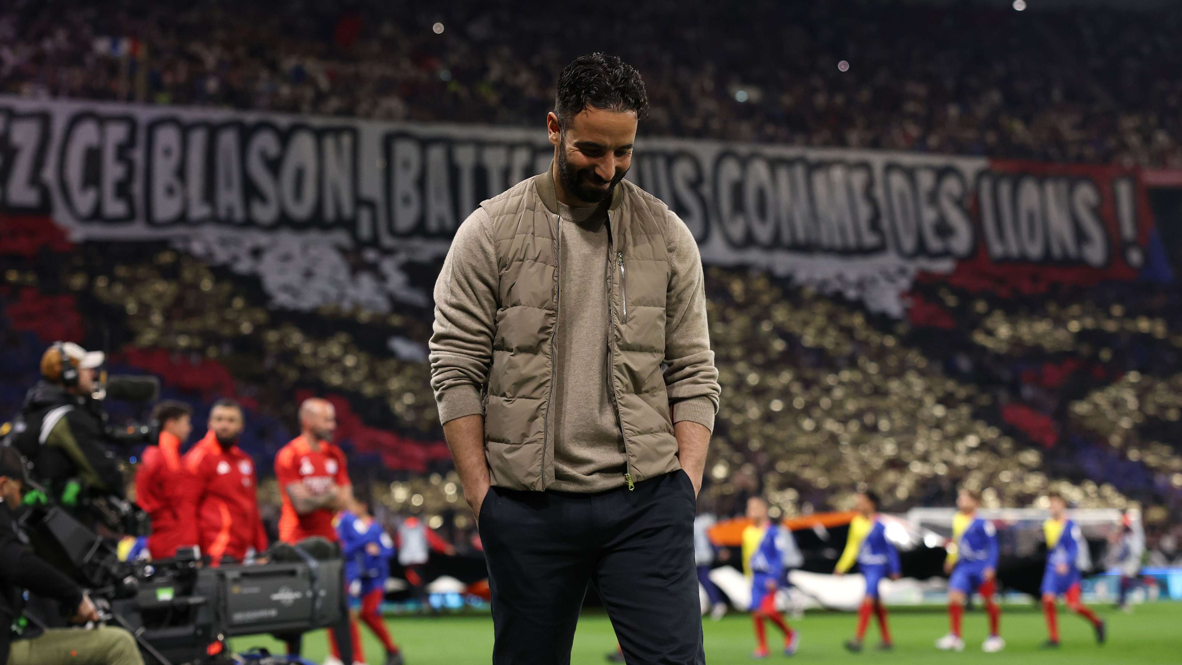 Man Utd investigating after fans 'pepper sprayed' by police in Lyon  