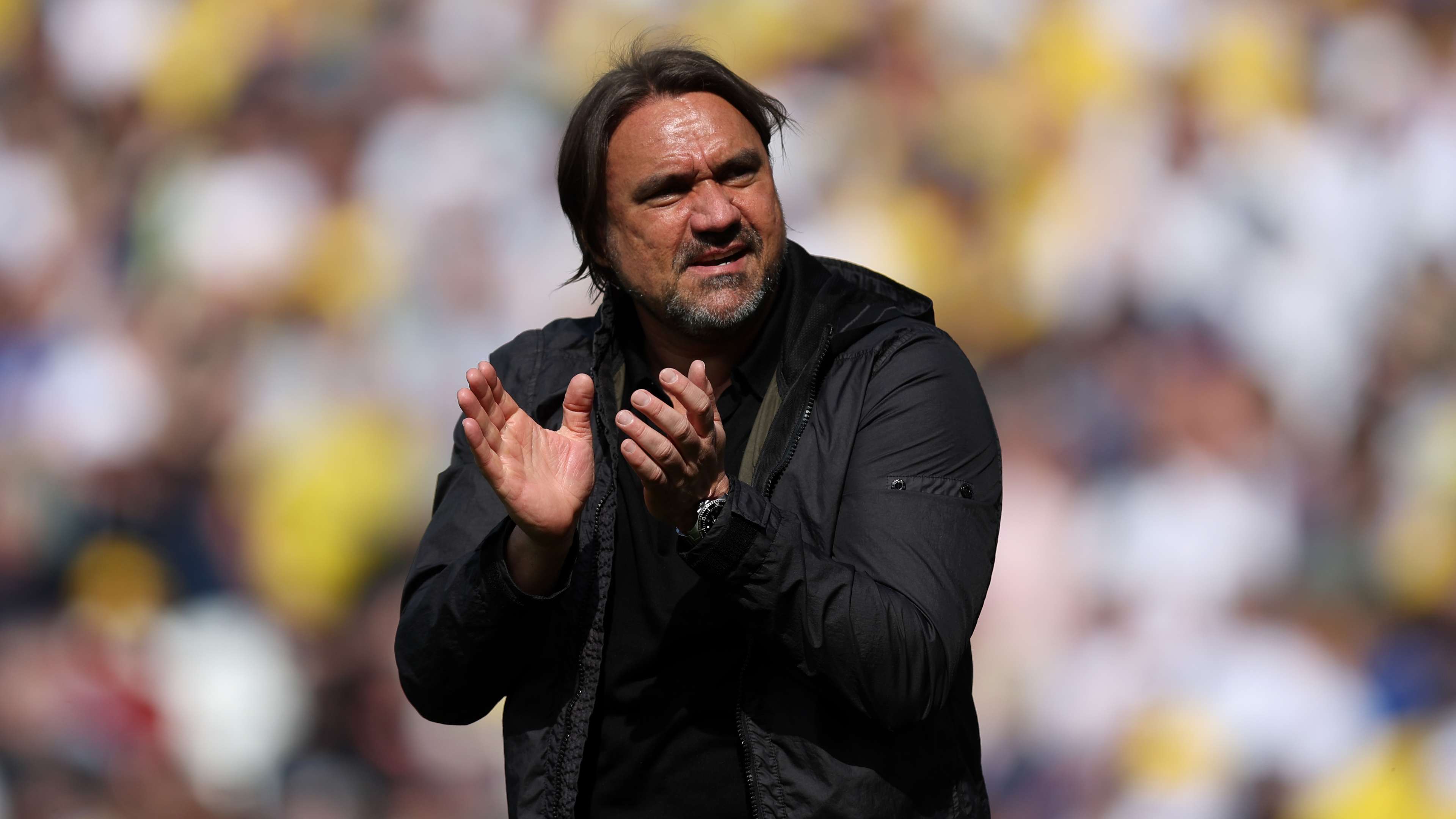 Leeds sell defender set to play against Tottenham in the Europa League  