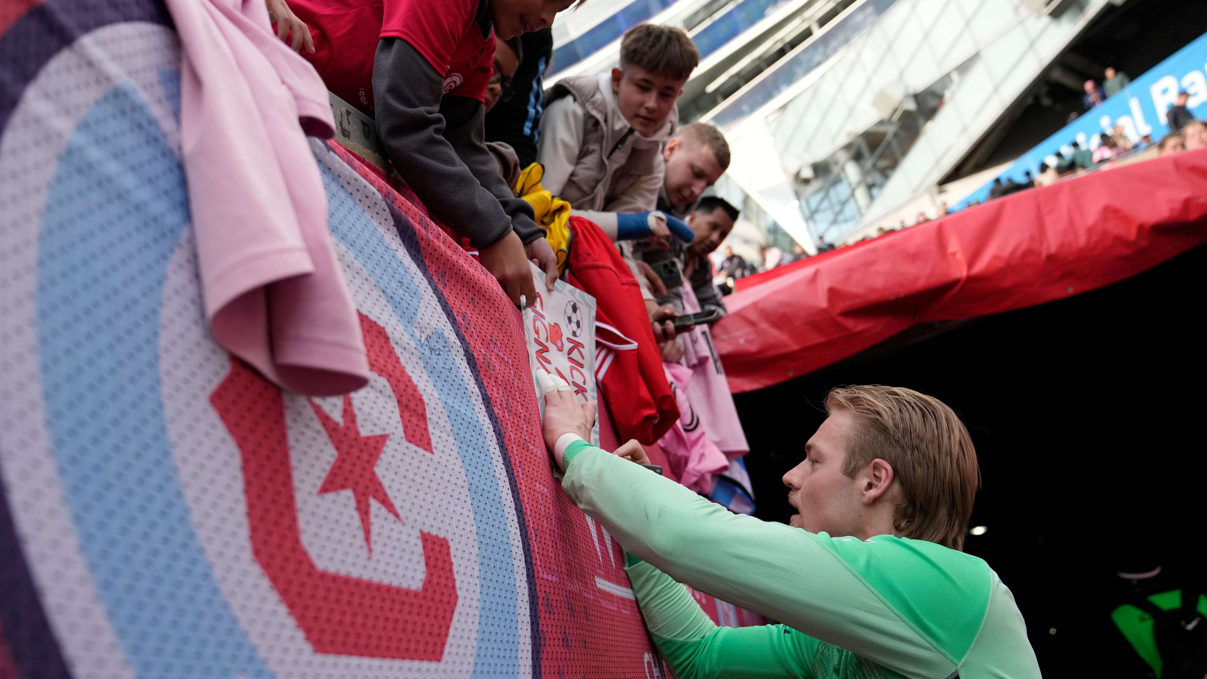 Fire goalkeeper Brady rejects ask to sign Barcelona jersey  