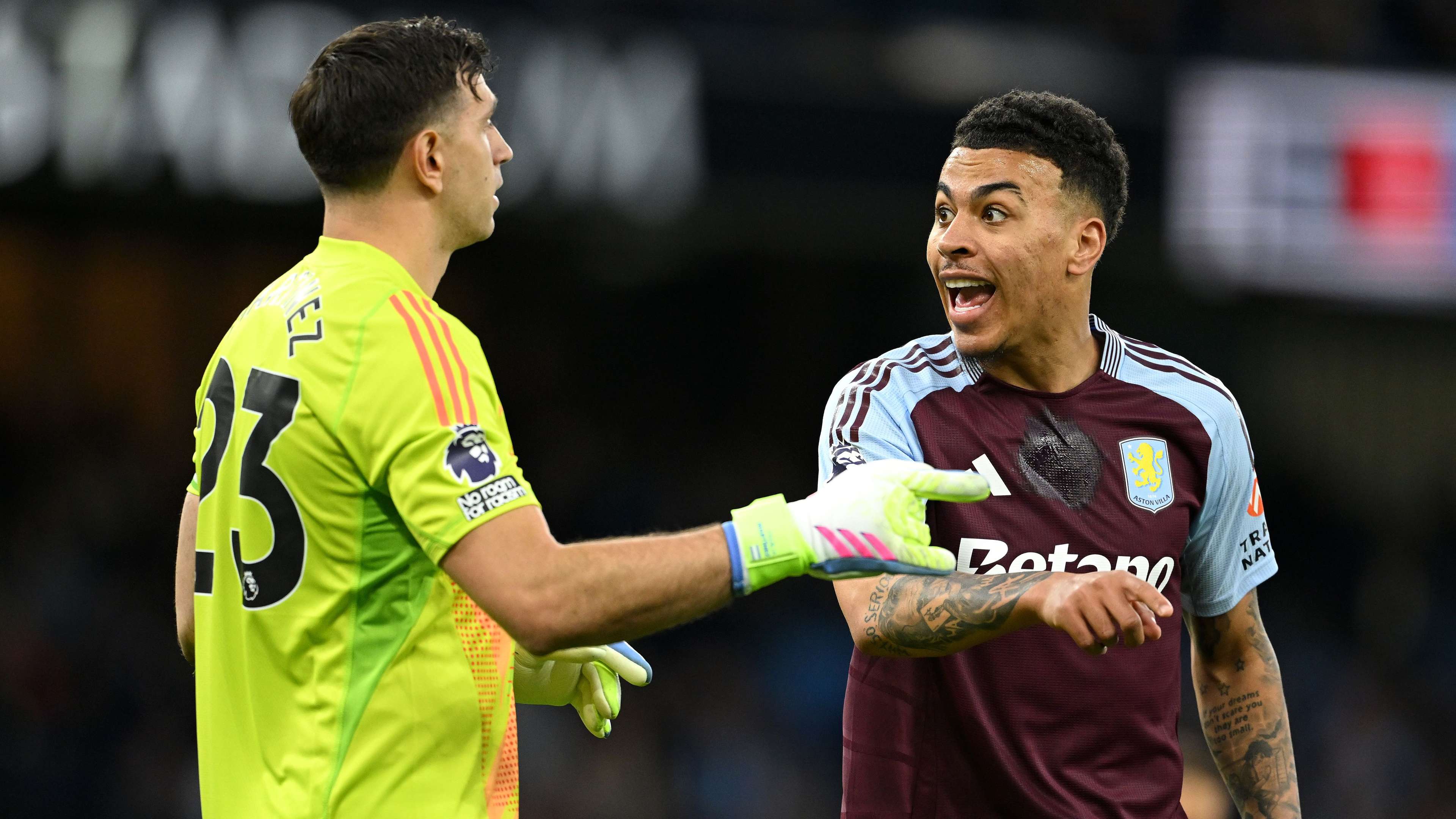 'Same bullsh*t!' - Villa fans turn on Martinez for 'bozo' error  