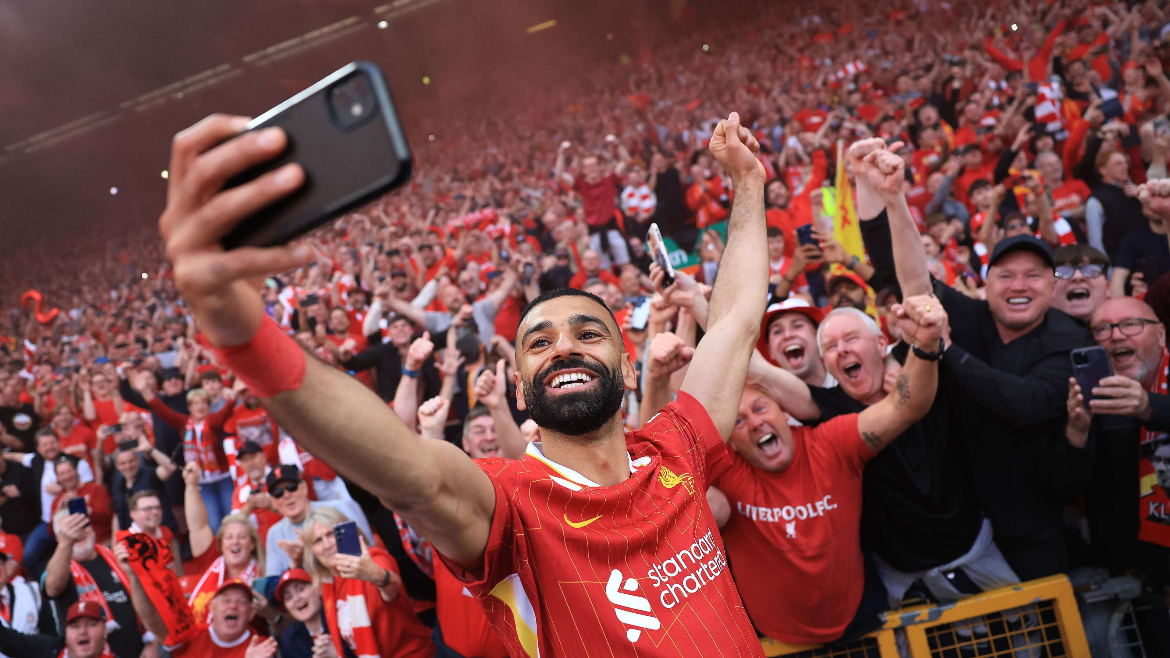Salah posts iconic selfie he snapped with Liverpool fans  