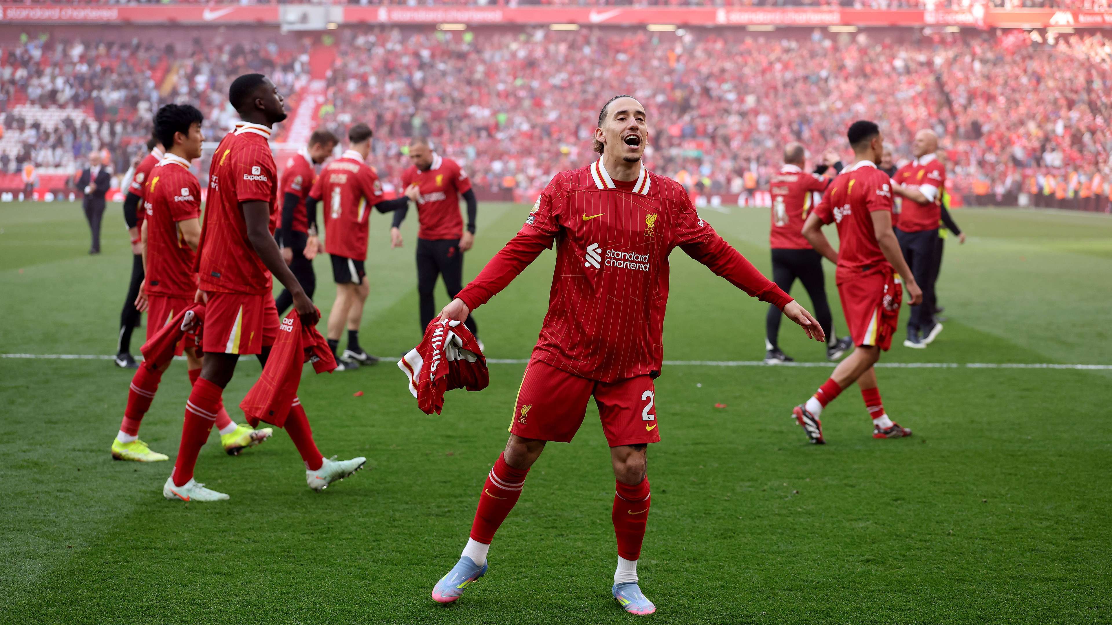 Which Liverpool players get a Premier League winners medal  