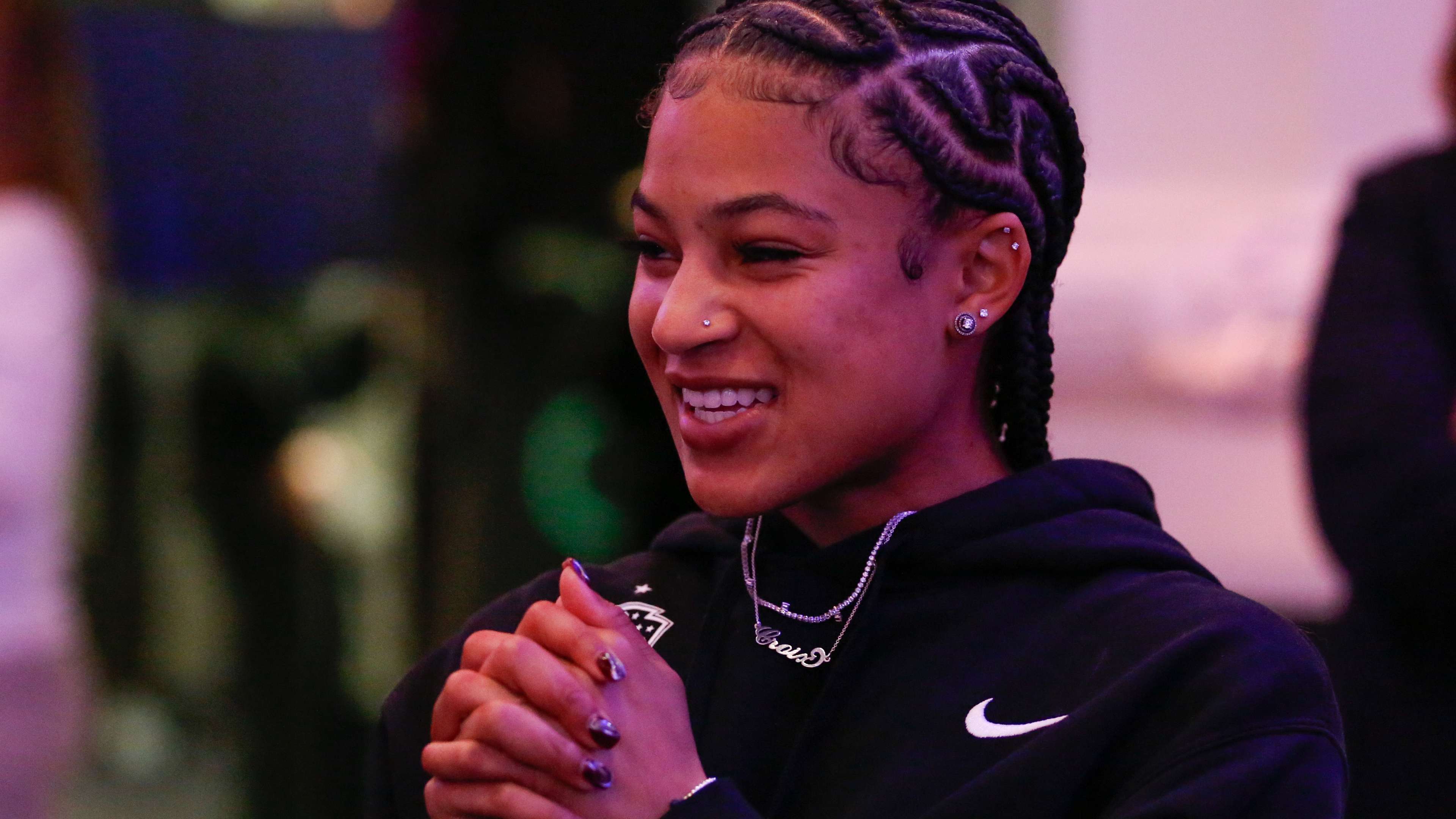 Croix Bethune, Yung Joc among celebs at Atlanta’s home win vs. NYC  