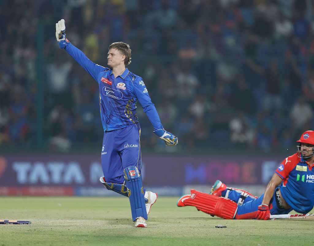 MI survive Nair storm, snap DC's winning run in a thriller  