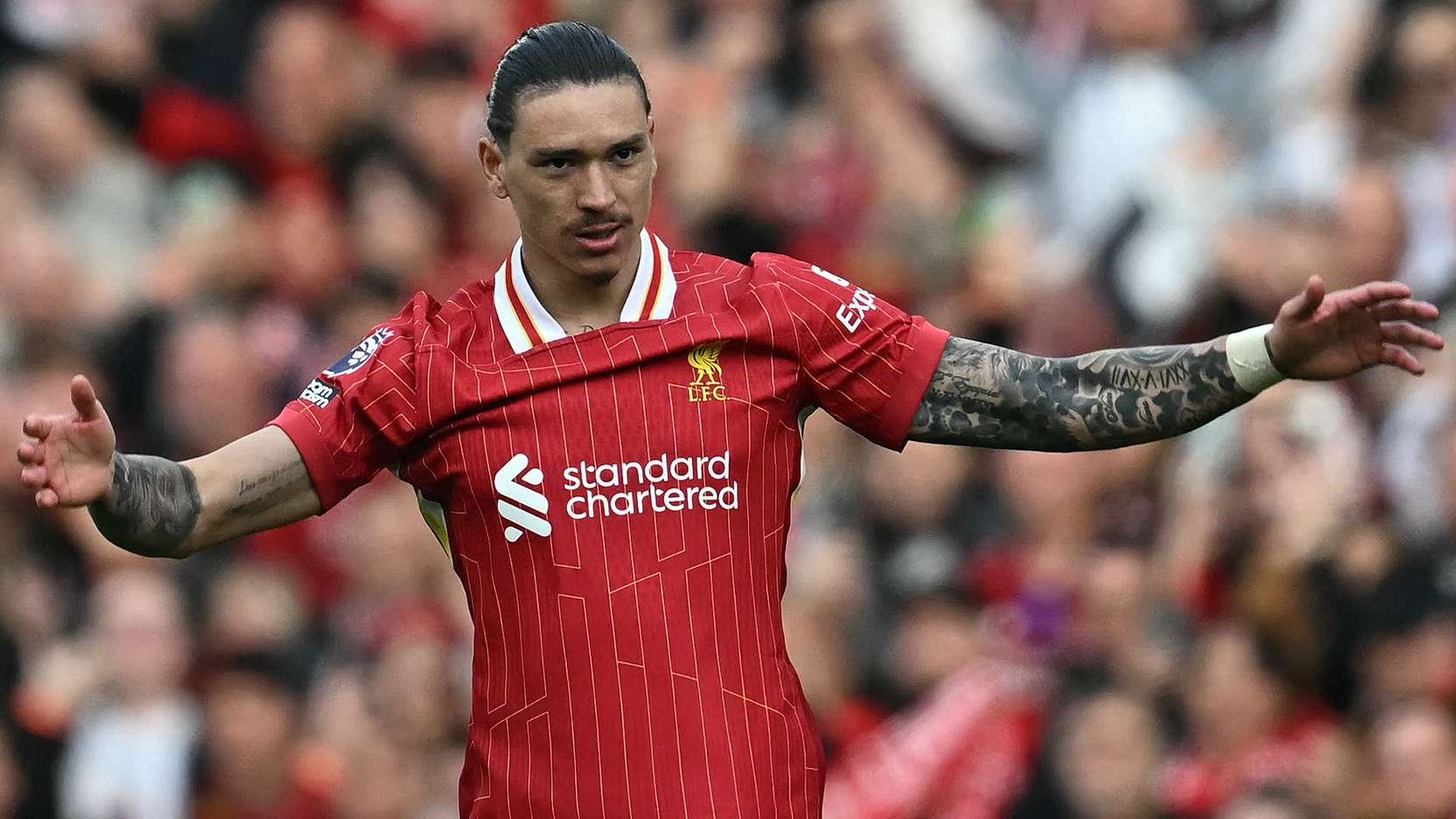 Nunez tempted by 'lucrative' Saudi offer and weighs up Napoli offer  