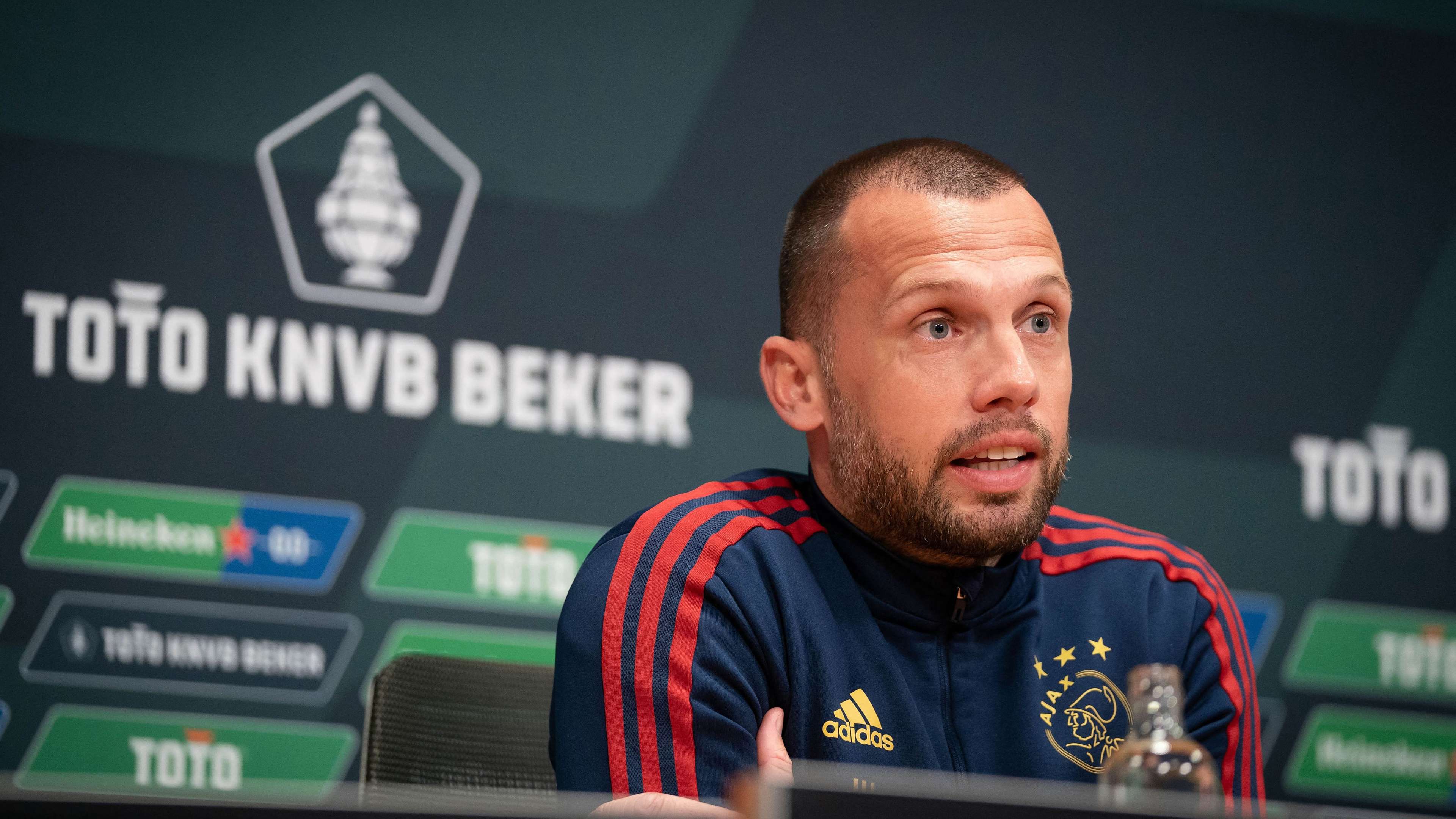 Ajax confirm appointment of Liverpool coach Heitinga  