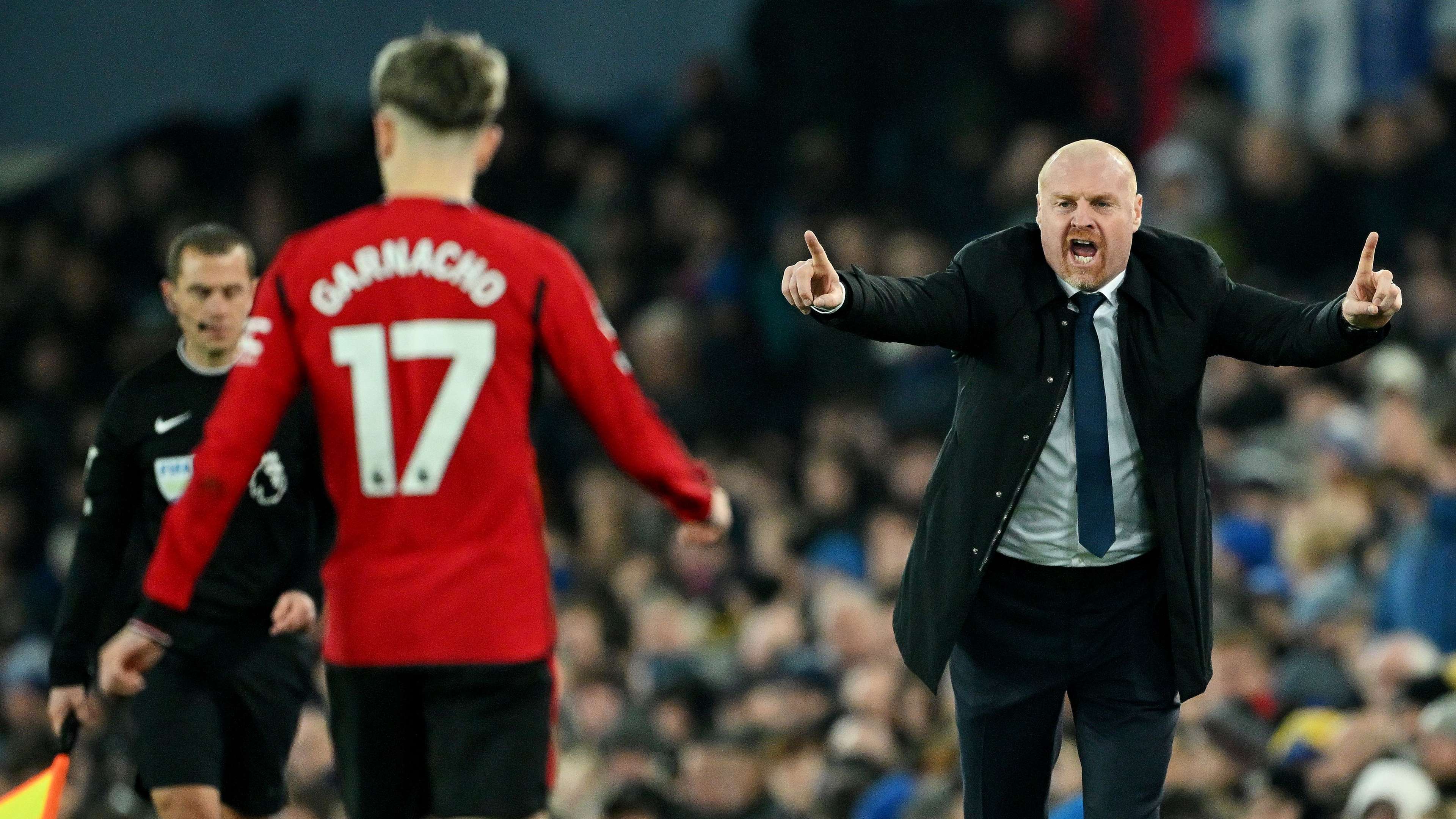 Dyche: I'd win more games at Man Utd than Amorim  