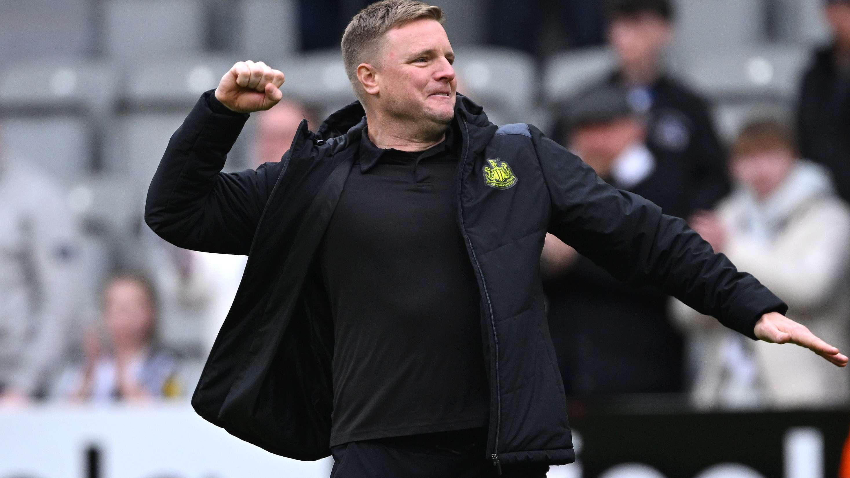 Newcastle to splash out! Magpies to spend big on duo  