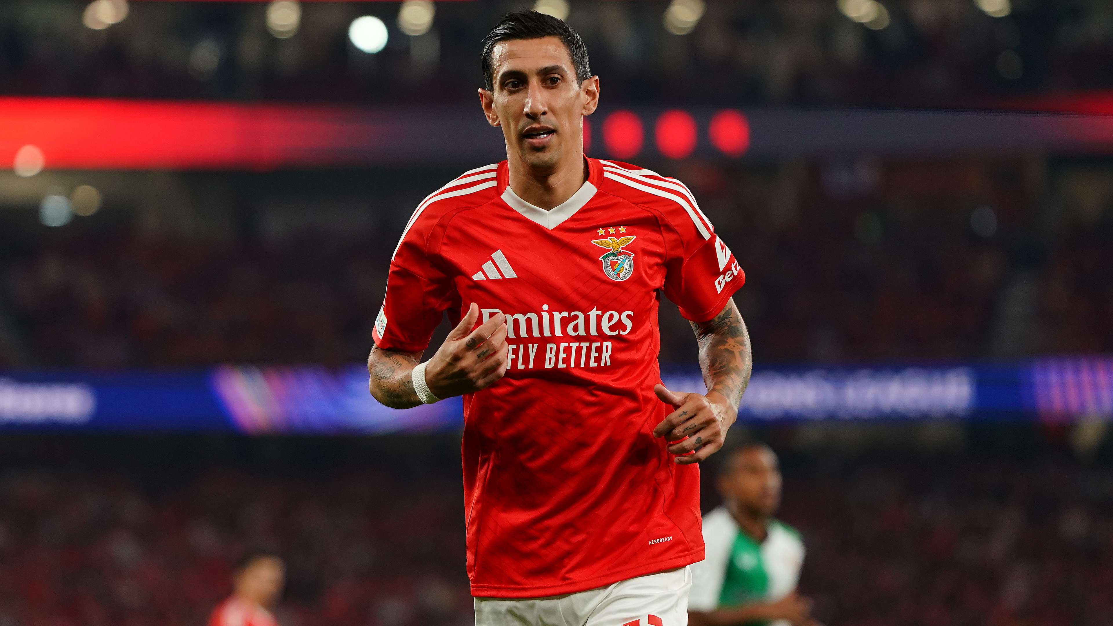 How much does Angel Di Maria earn at Benfica?  