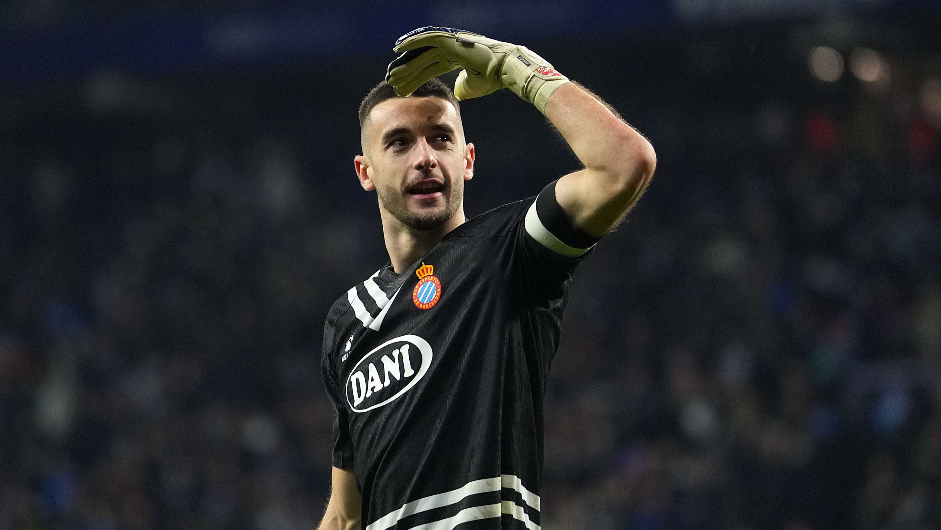 Barca target Joan Garcia opens up on controversial possible transfer  