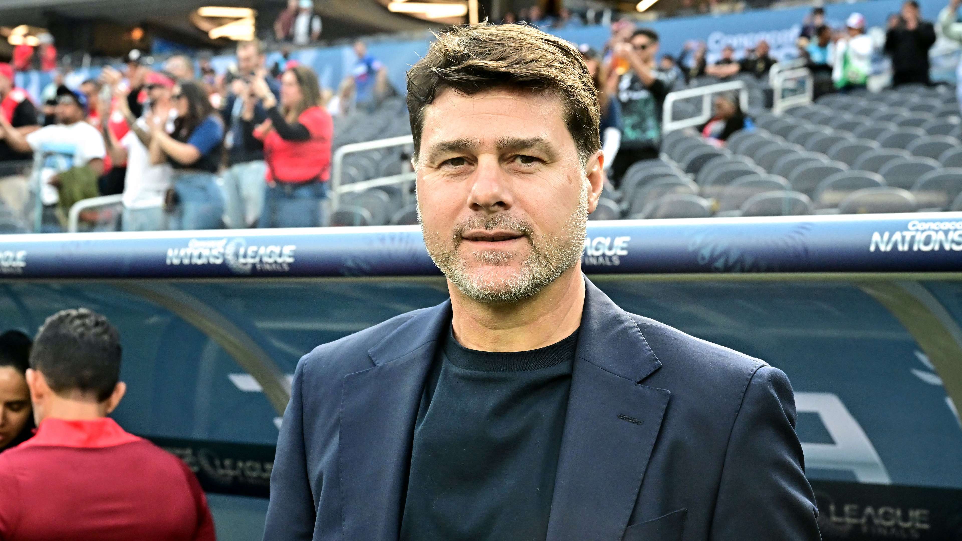 USMNT's Pochettino meets singer Teddy Swims, poses for photo   USMNT's Pochettino meets singer Teddy Swims, poses for photo