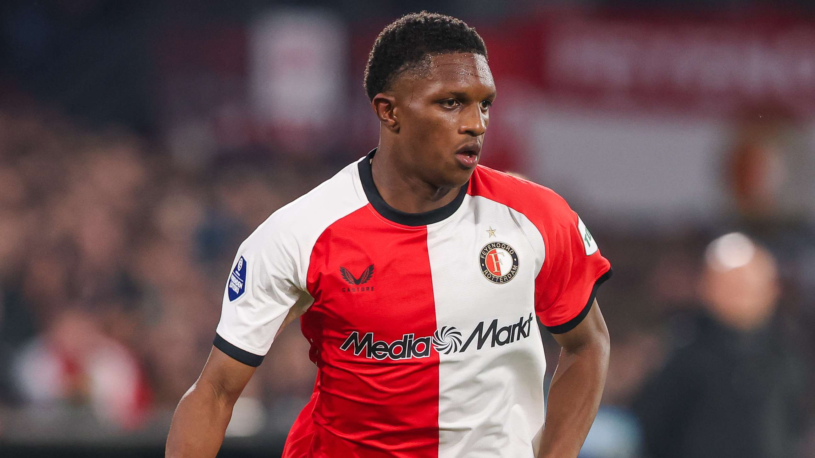 How much does Liverpool target Givairo Read earn at Feyenoord?  