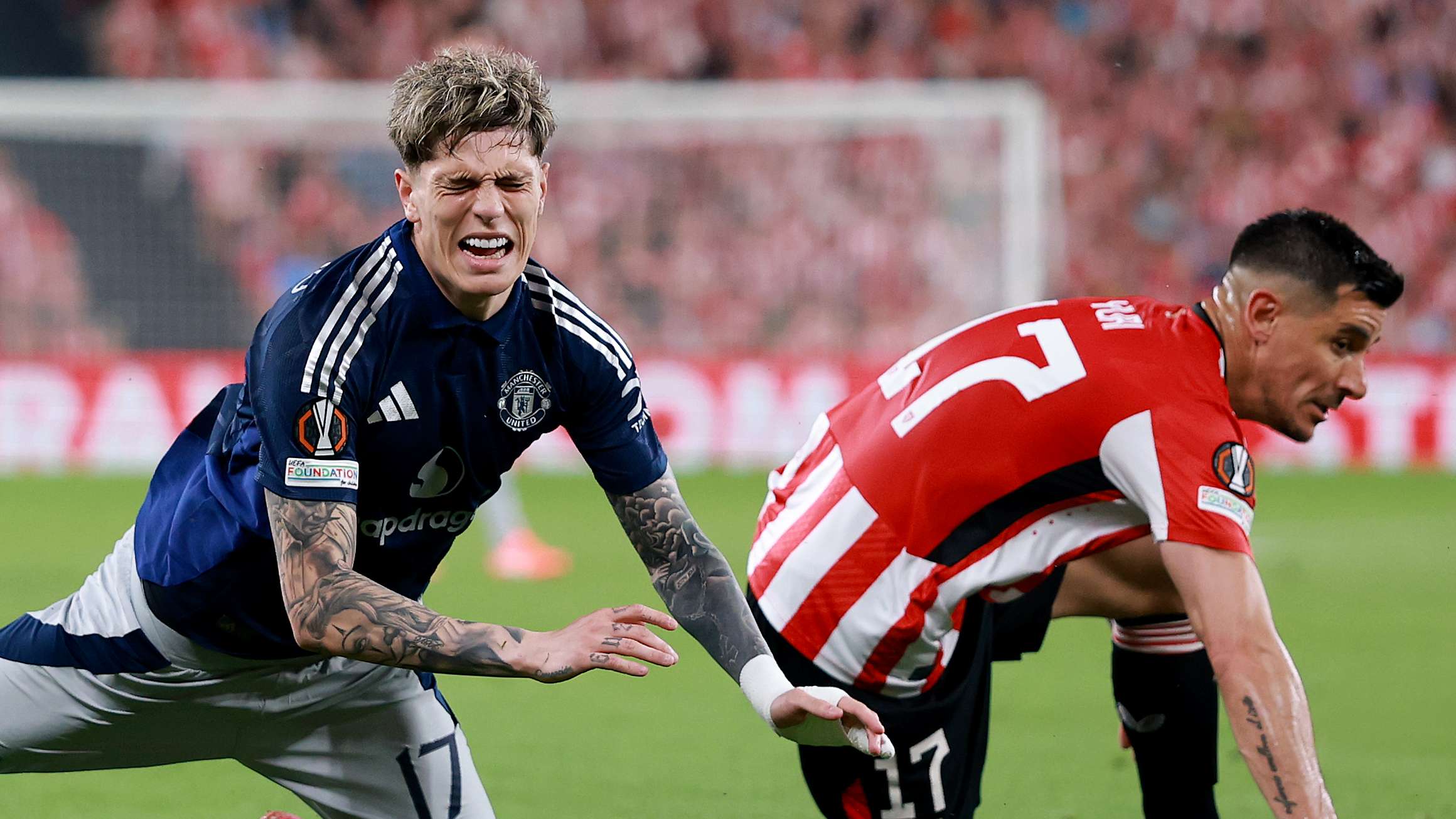 'Worst decision ever' - VAR misses Garnacho handball before Man Utd pen  